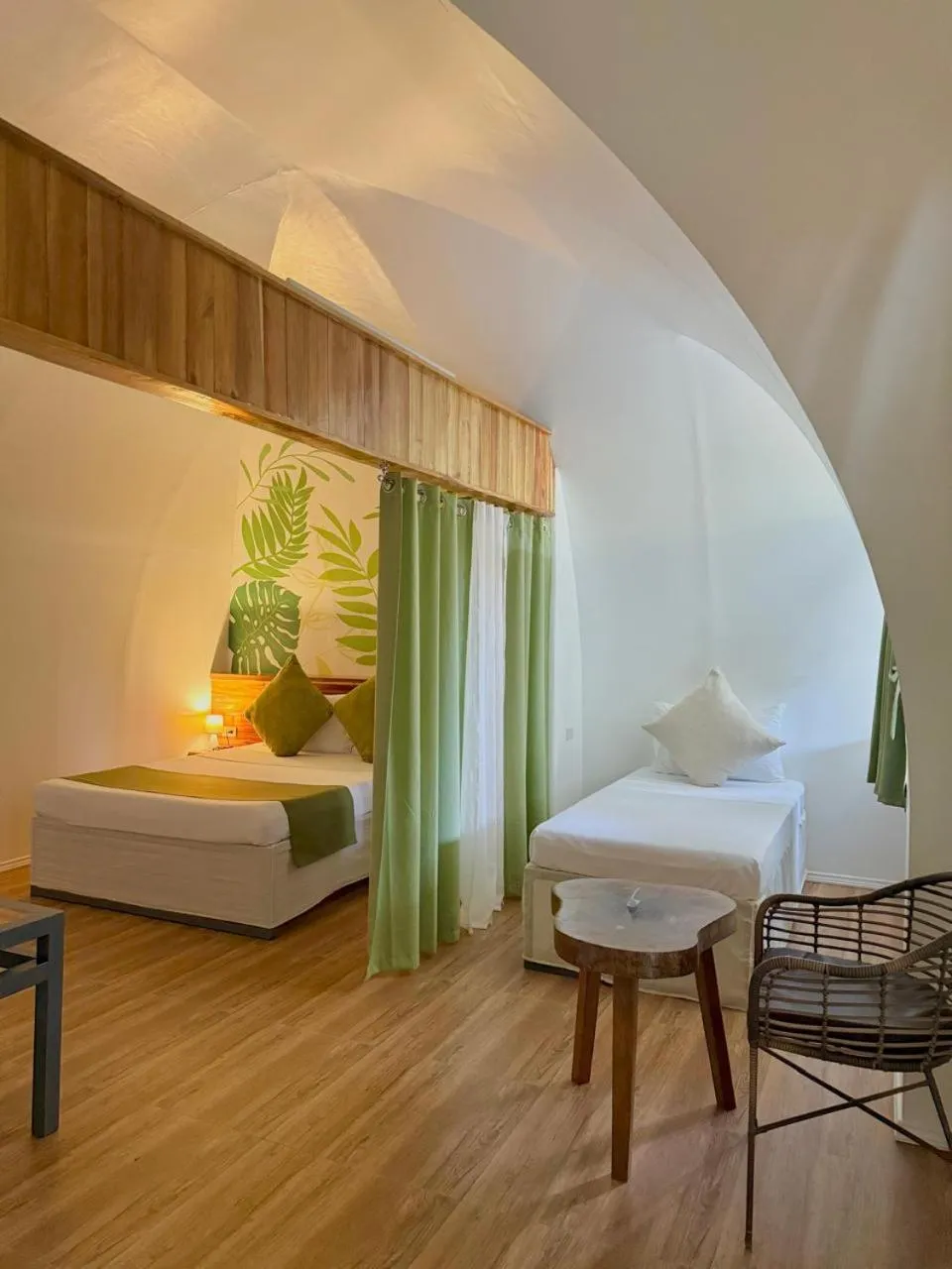 Bed in ROYAL SUITES - PORT BARTON