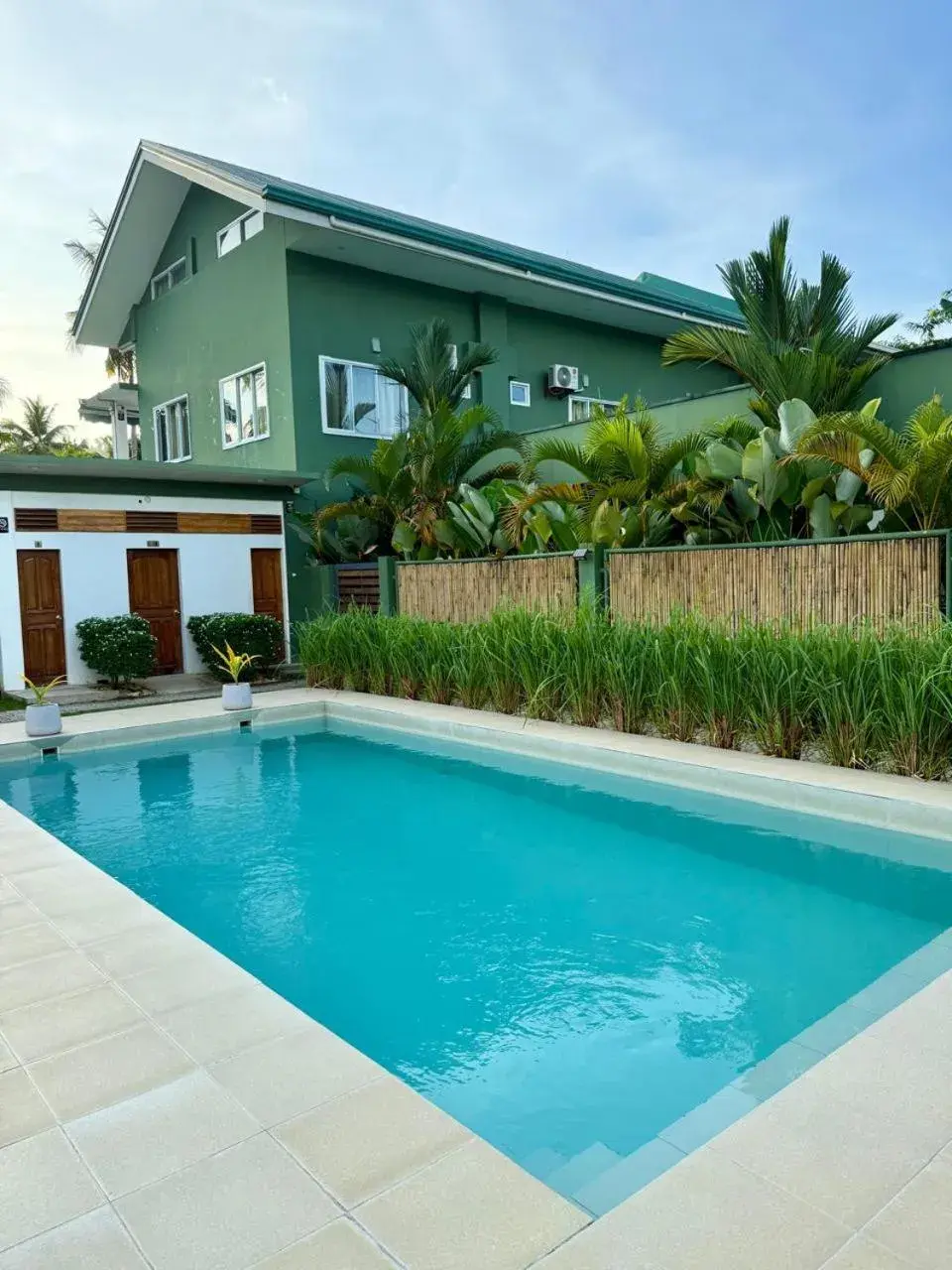 Apartment - Disability Access in ROYAL SUITES - PORT BARTON Apartment - Disability Access in ROYAL SUITES - PORT BARTON