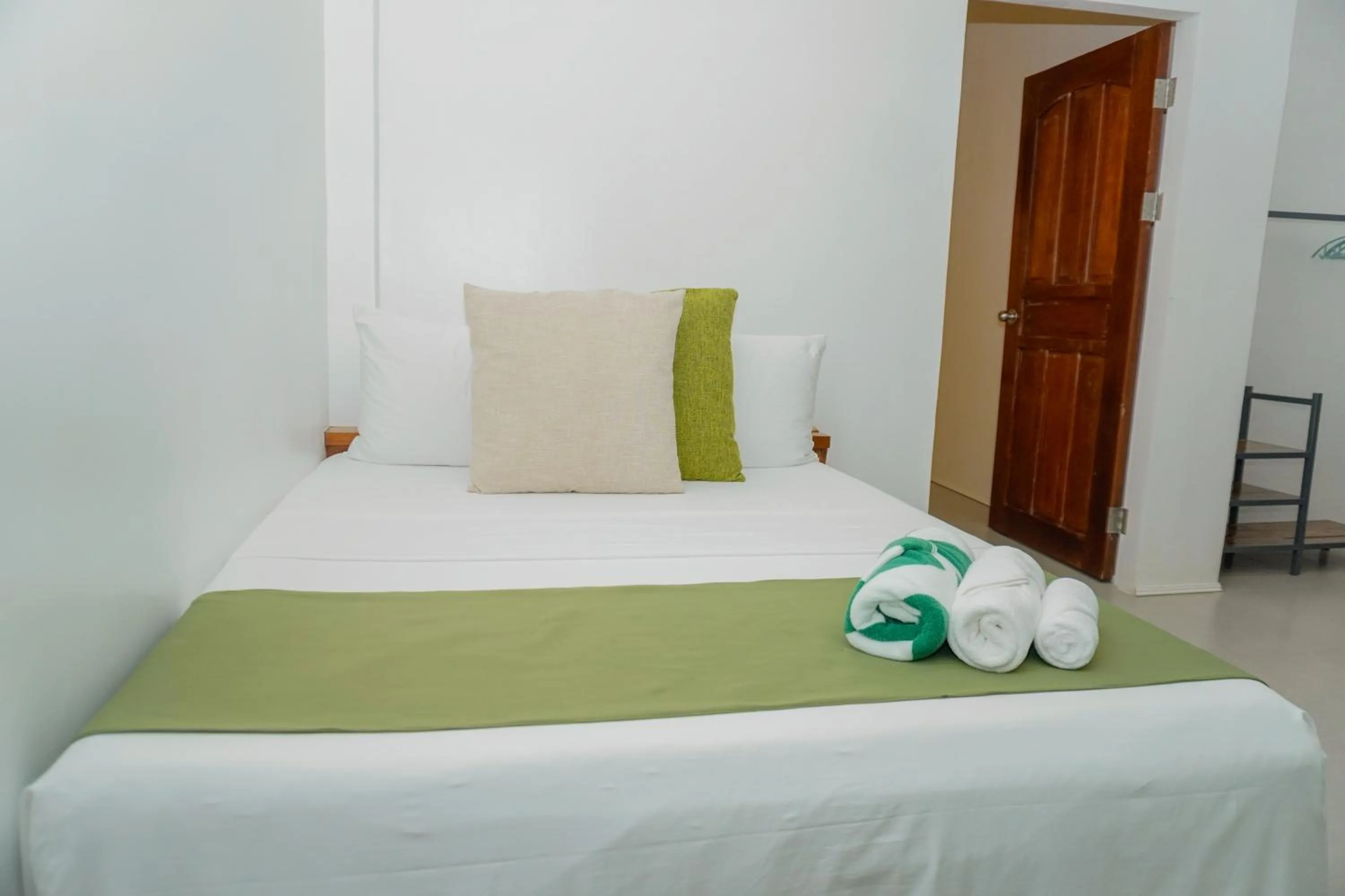 Bed in ROYAL SUITES - PORT BARTON