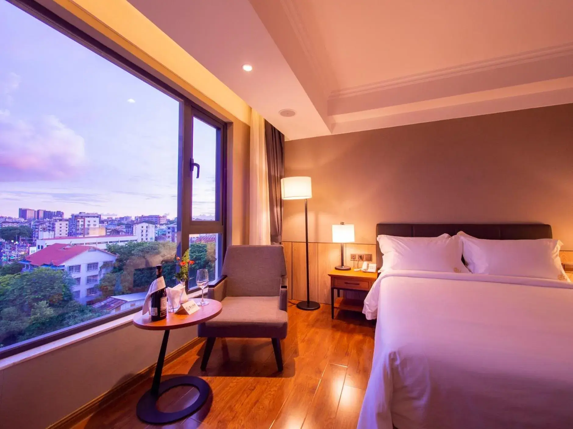 Bed in Prince Hotel Bed in Prince Hotel