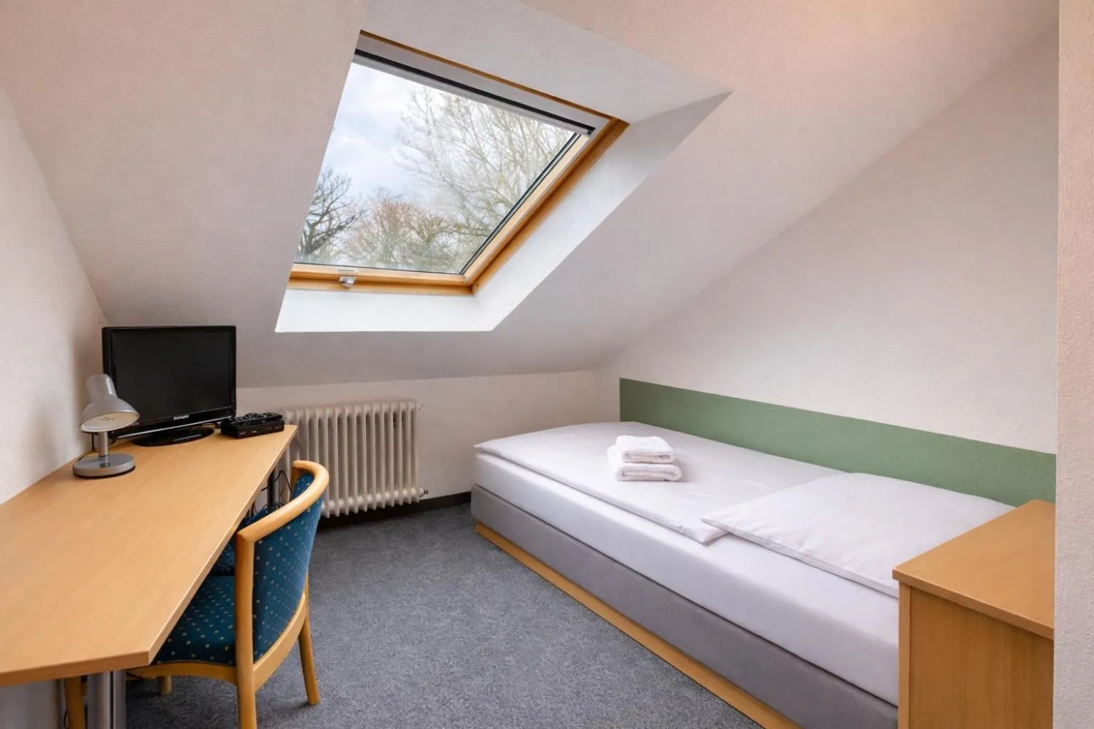 Bed in Silvio-Gesell-Tagungsstätte