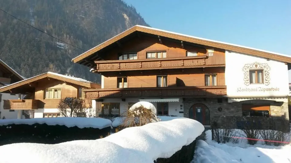 Facade/entrance in Landhaus Alpenrose