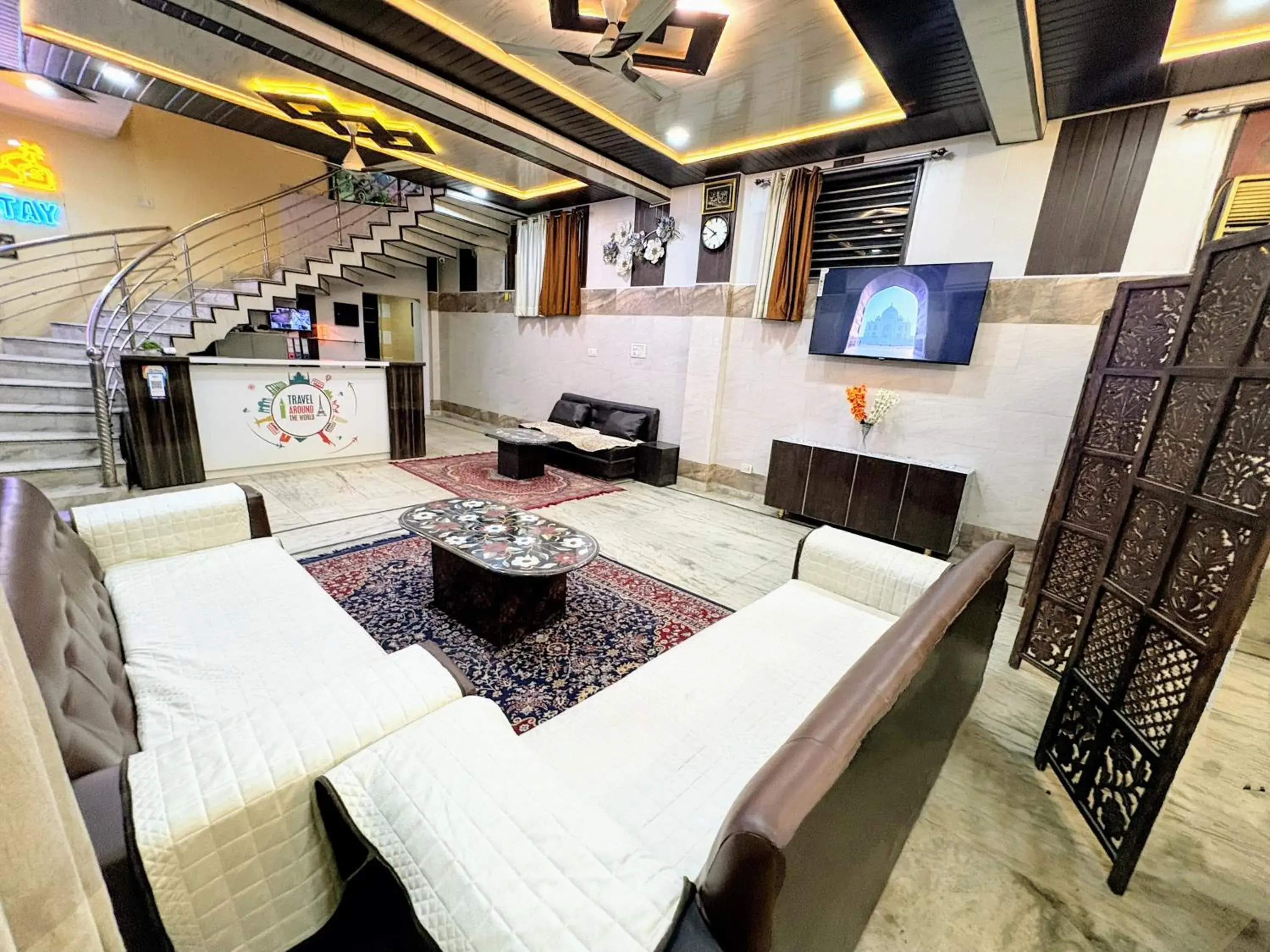 Communal lounge/ TV room in Su- Koon Homestay Communal lounge/ TV room in Su- Koon Homestay