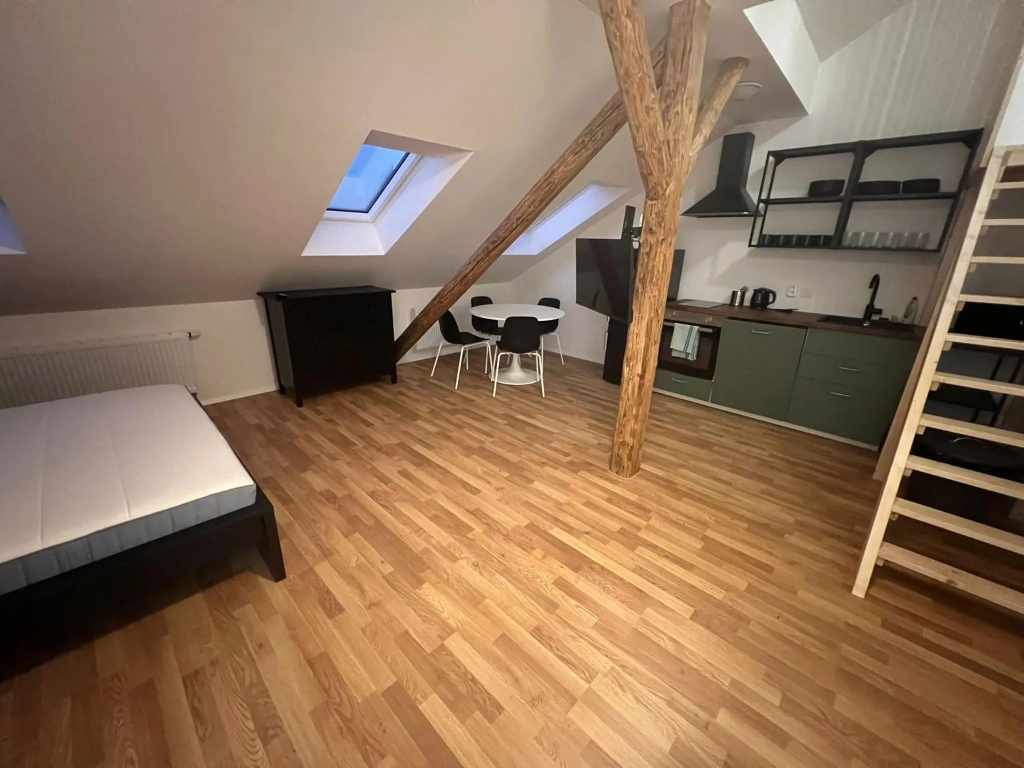 Bed in Žižkov tower suites