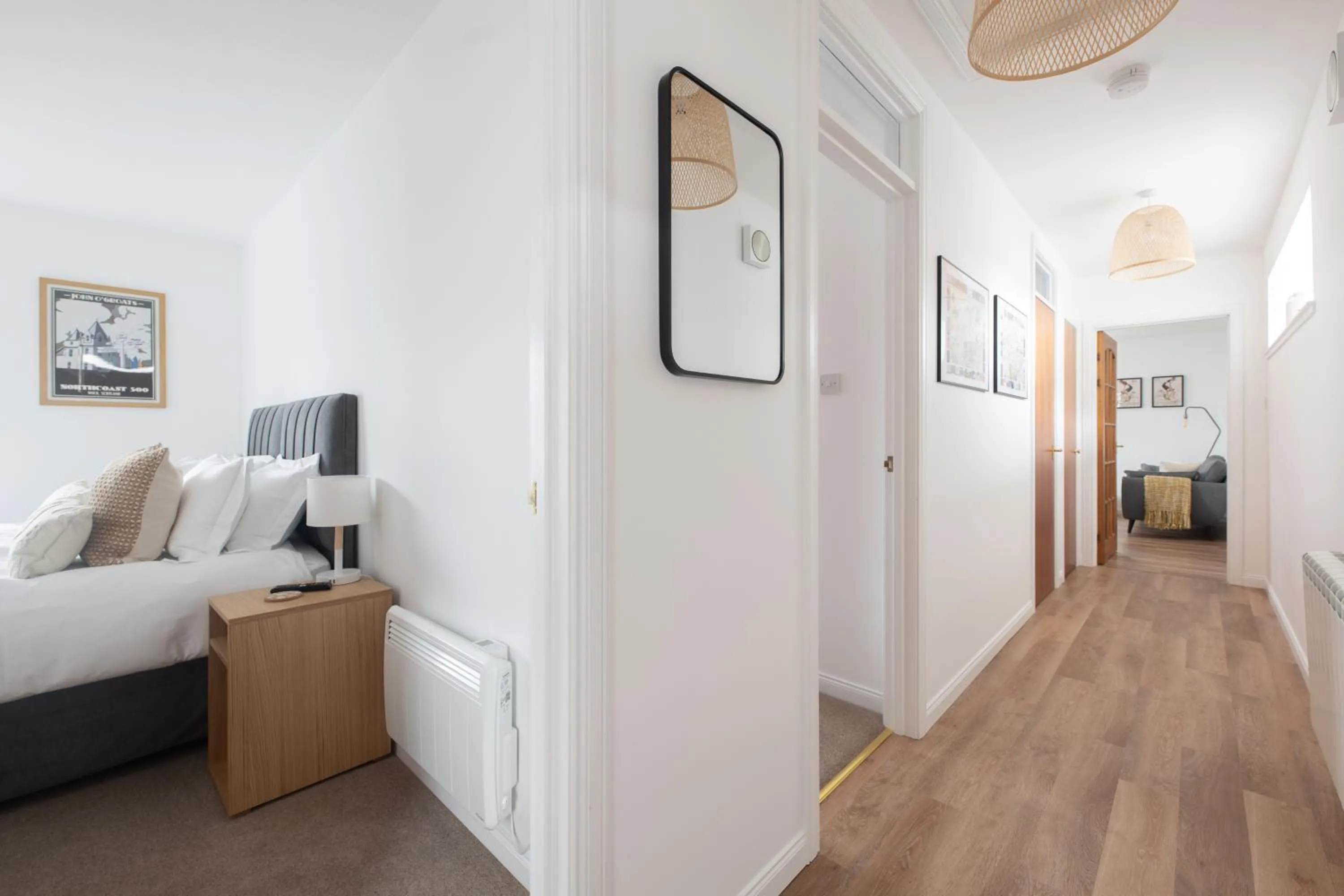 Lobby or reception, Bed in End House Inverness