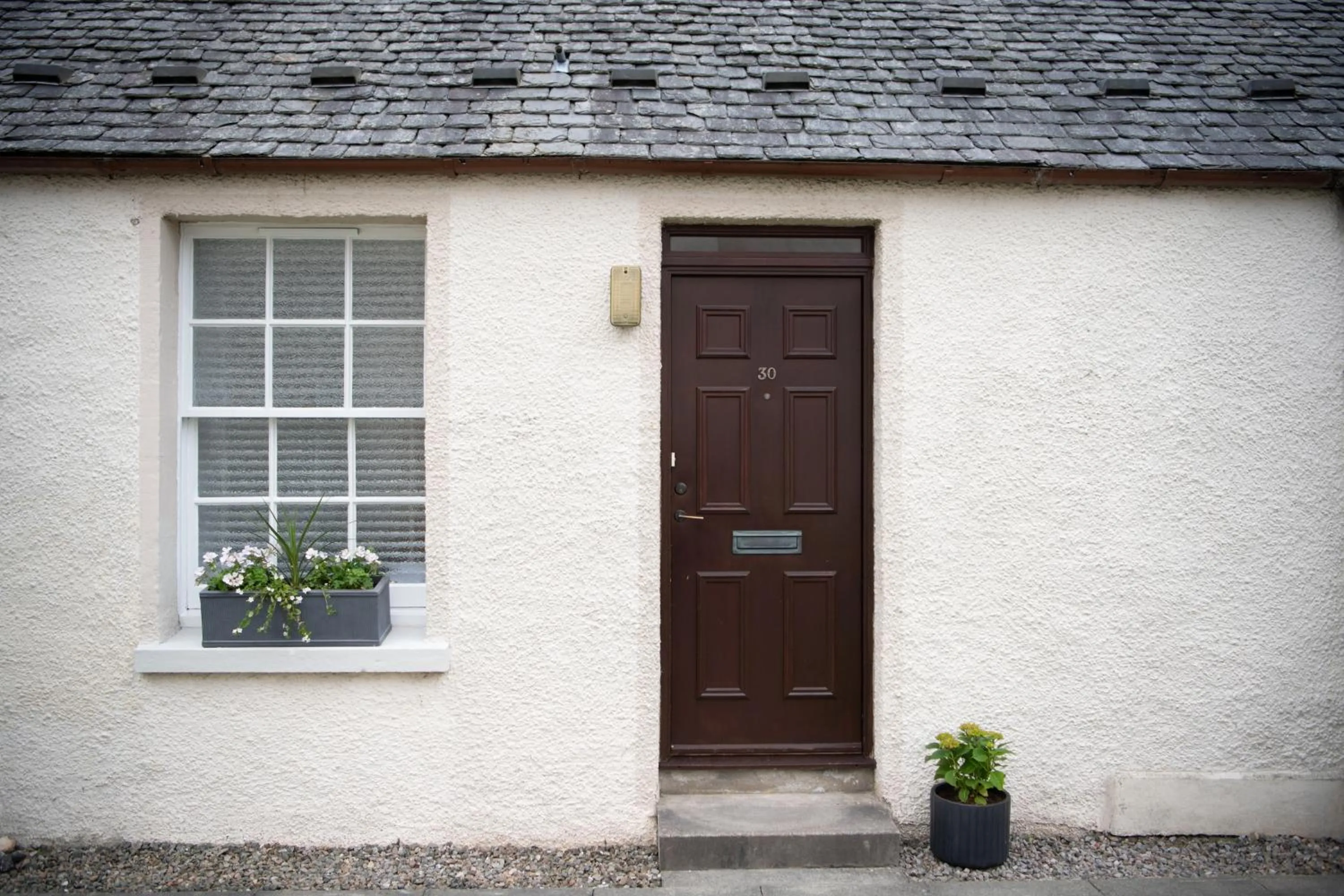 Property building in End House Inverness