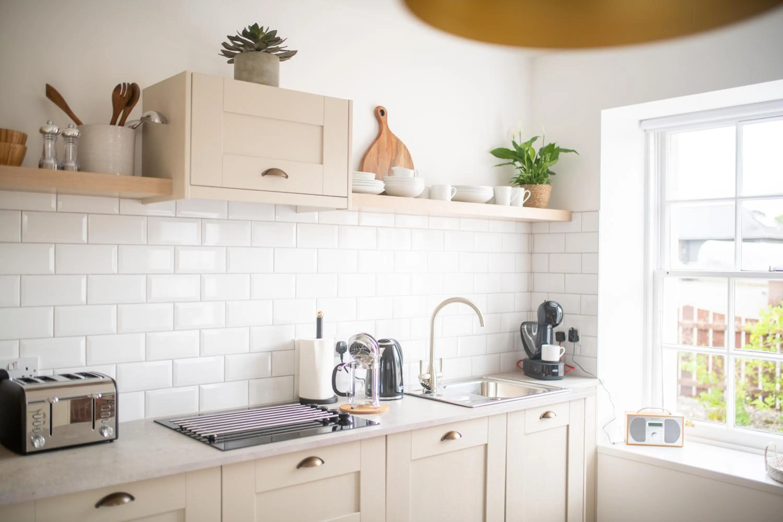 Kitchen or kitchenette in End House Inverness