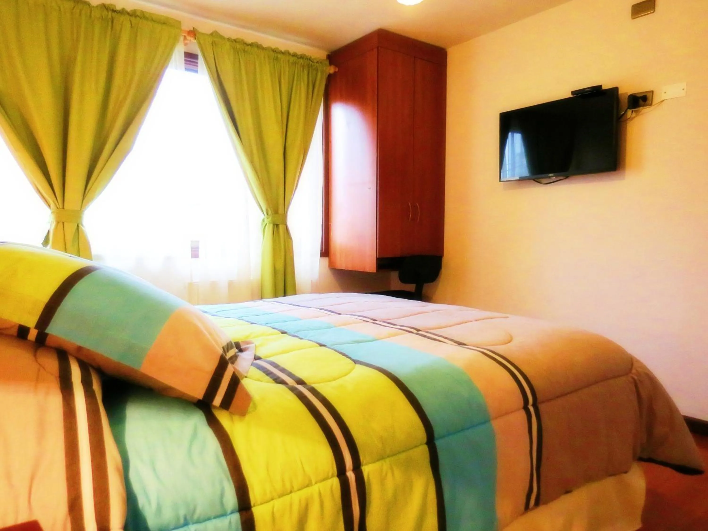Photo of the whole room, Bed in Hostal La Cumbre