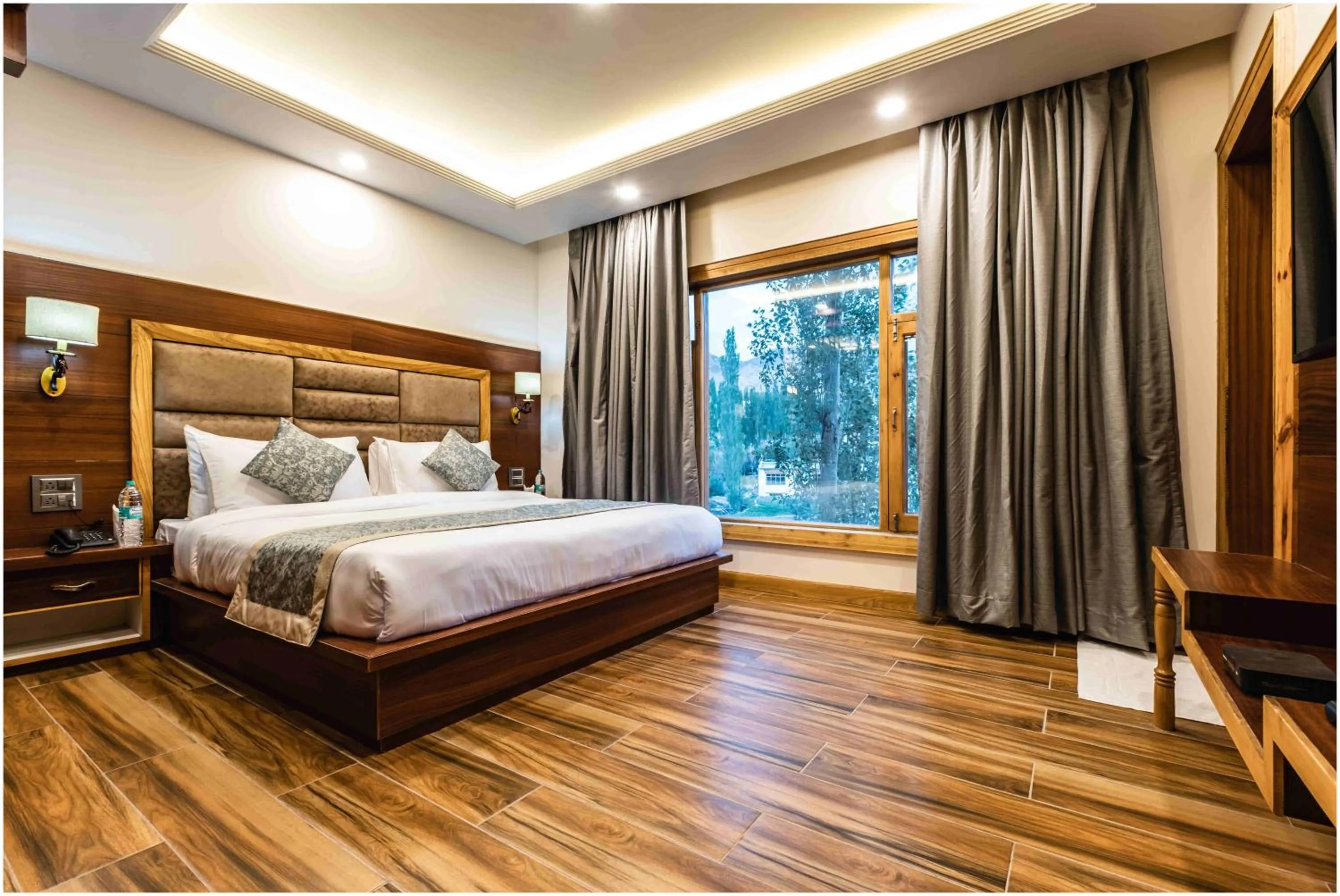 Bedroom, Bed in The Gawaling ladakh