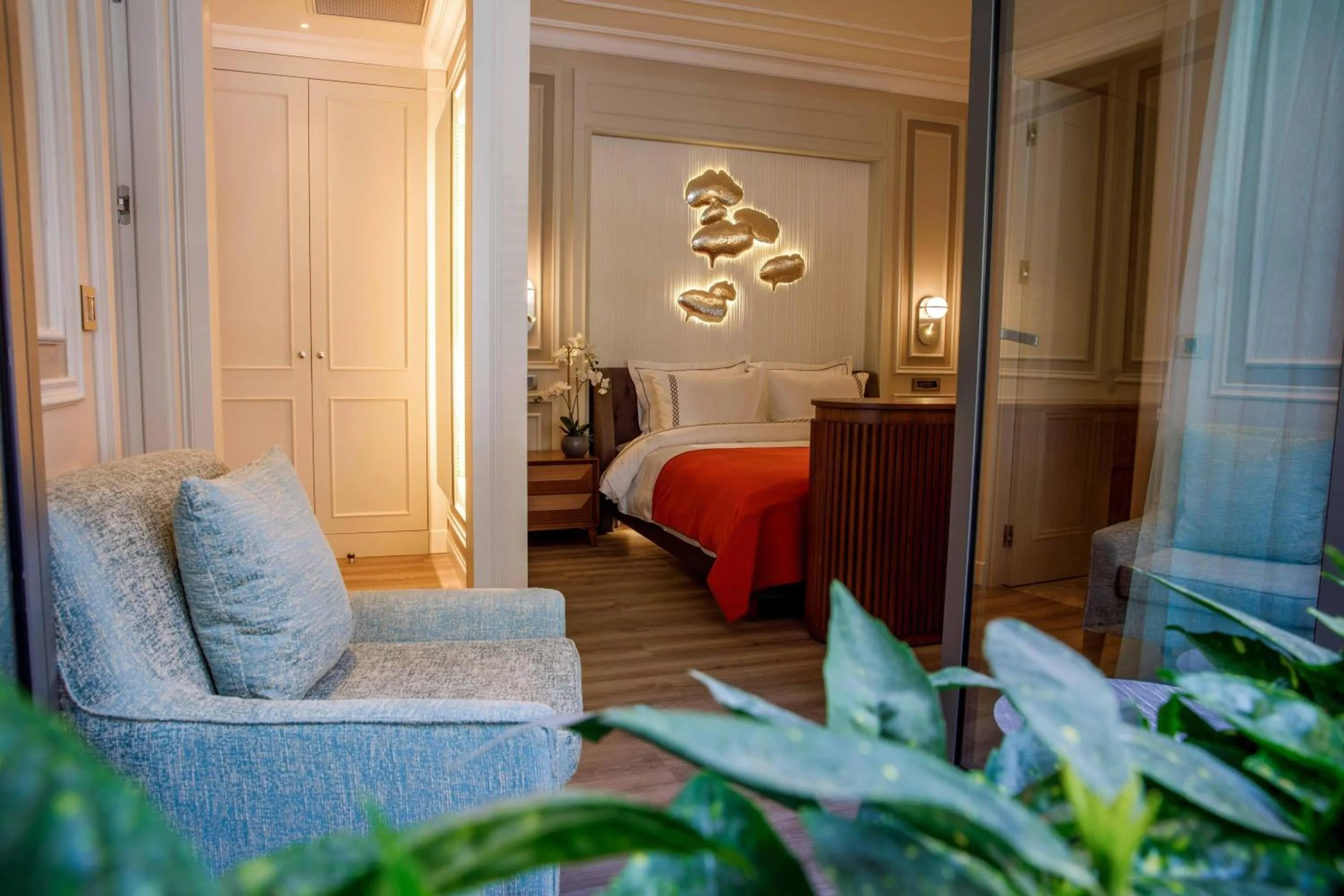 Photo of the whole room in Amiral Palace Hotel Boutique Class