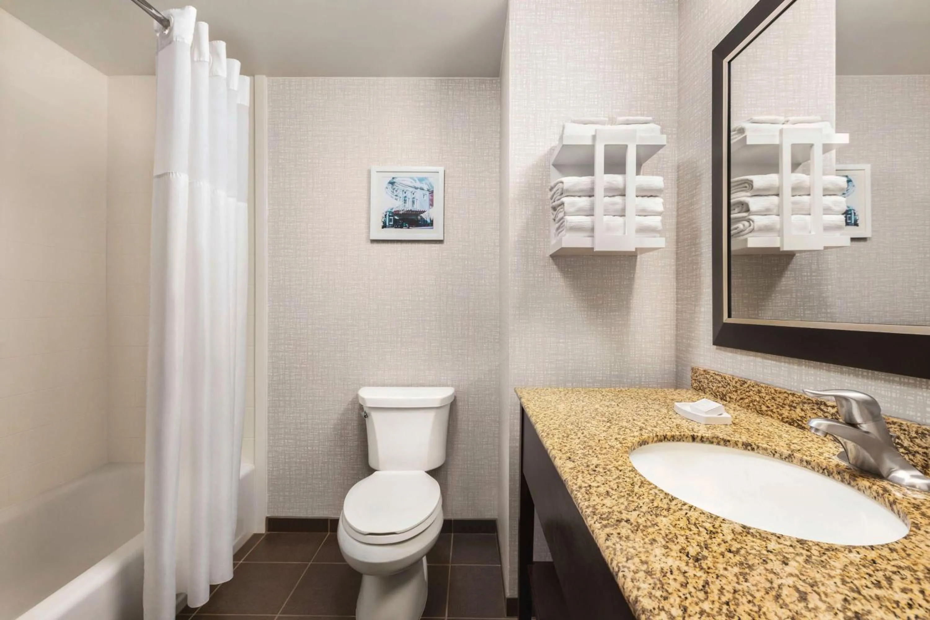 Bathroom in Hampton Inn & Suites York South