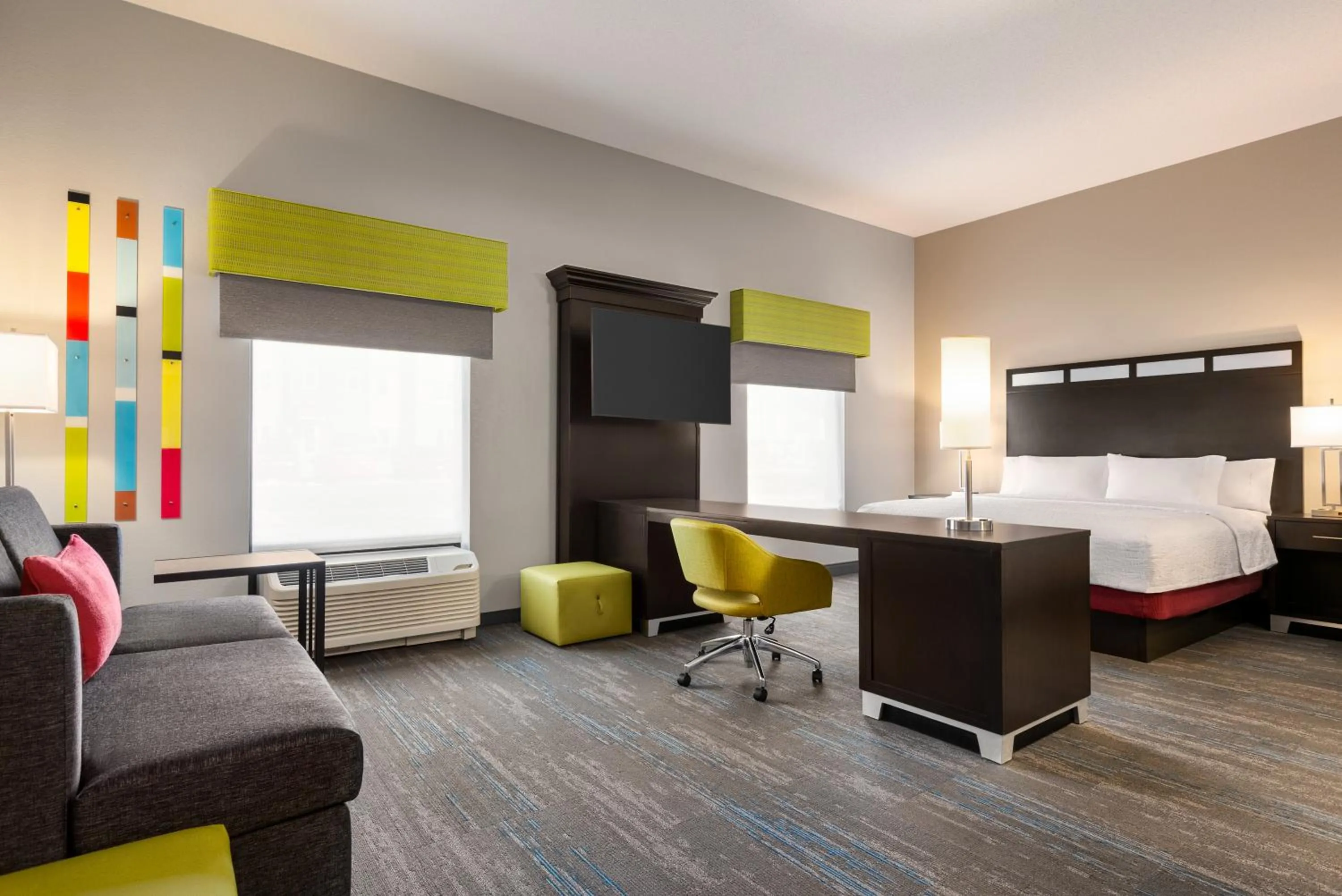 Bedroom, Bed in Hampton Inn & Suites York South