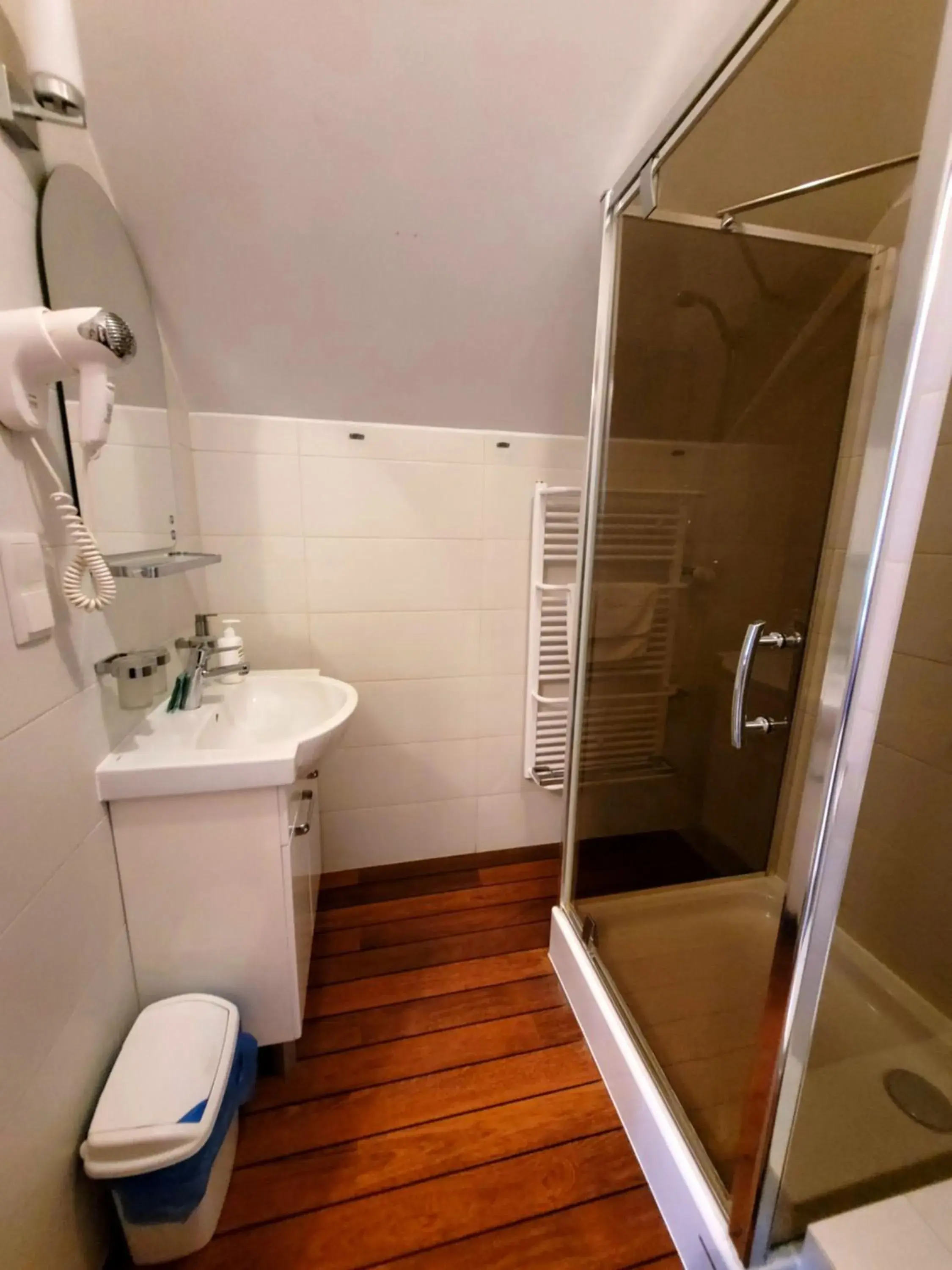 Twin Room- Attic in Villa Jedynak Twin Room- Attic in Villa Jedynak