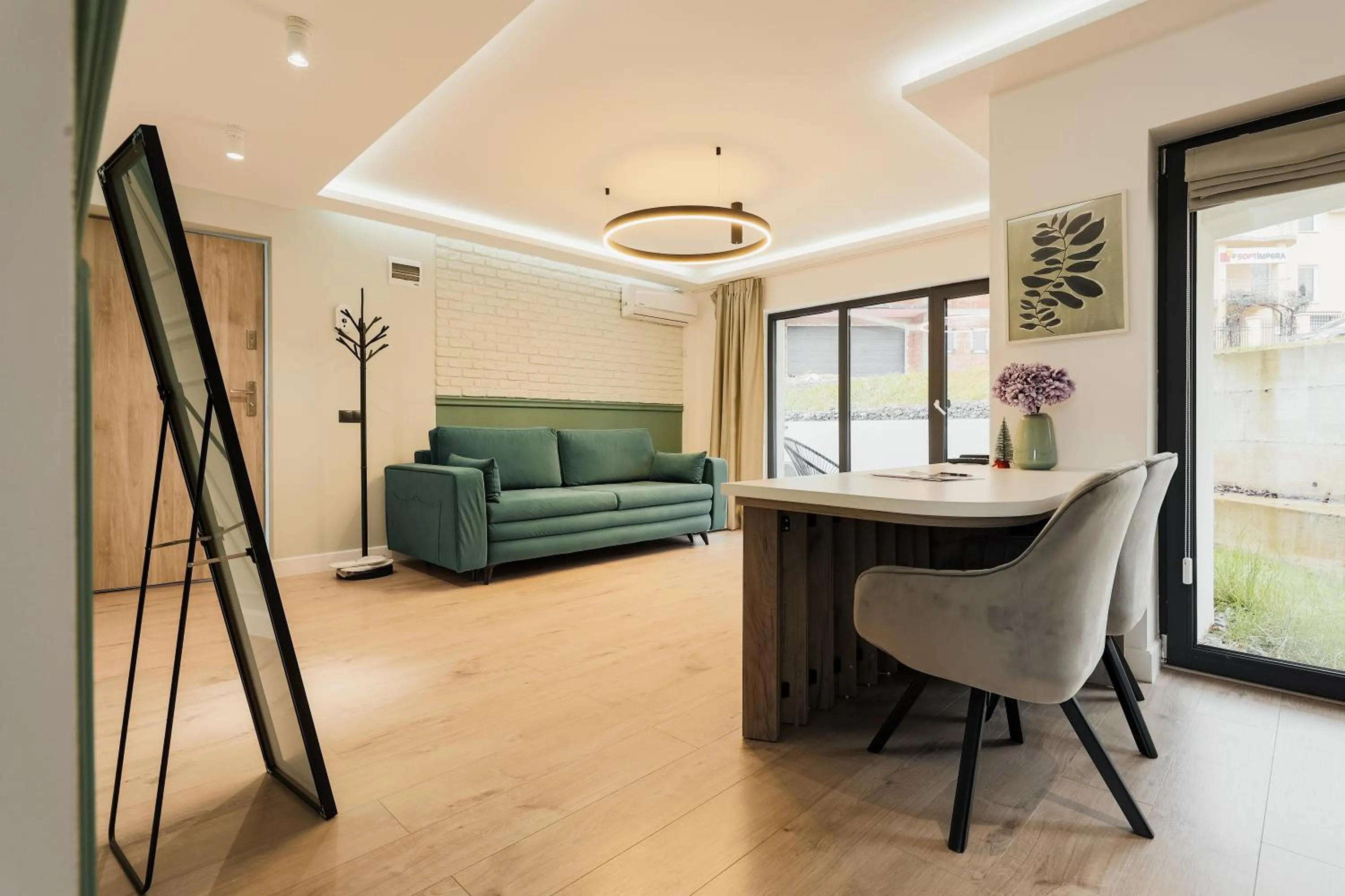 Apartment with Balcony in Aparthotel Nest Inn Meteor