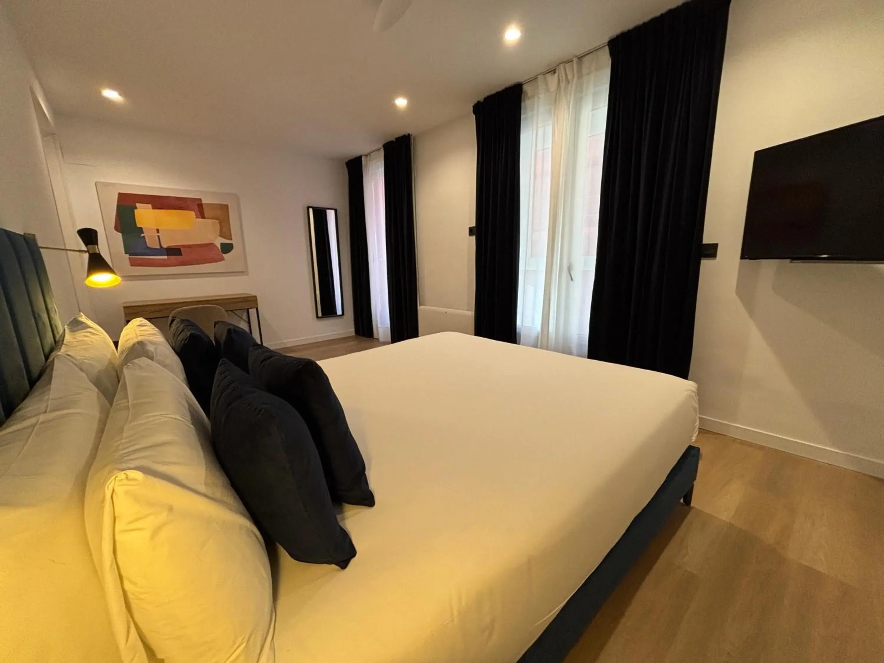 Double Room with Balcony in Arenal Suites Bilbao Double Room with Balcony in Arenal Suites Bilbao