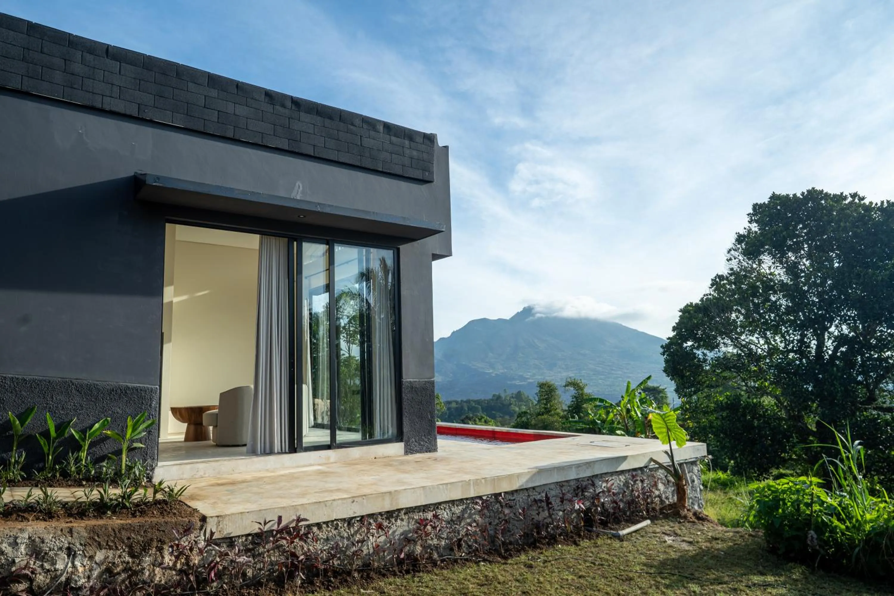 Property building in Desa Oculus