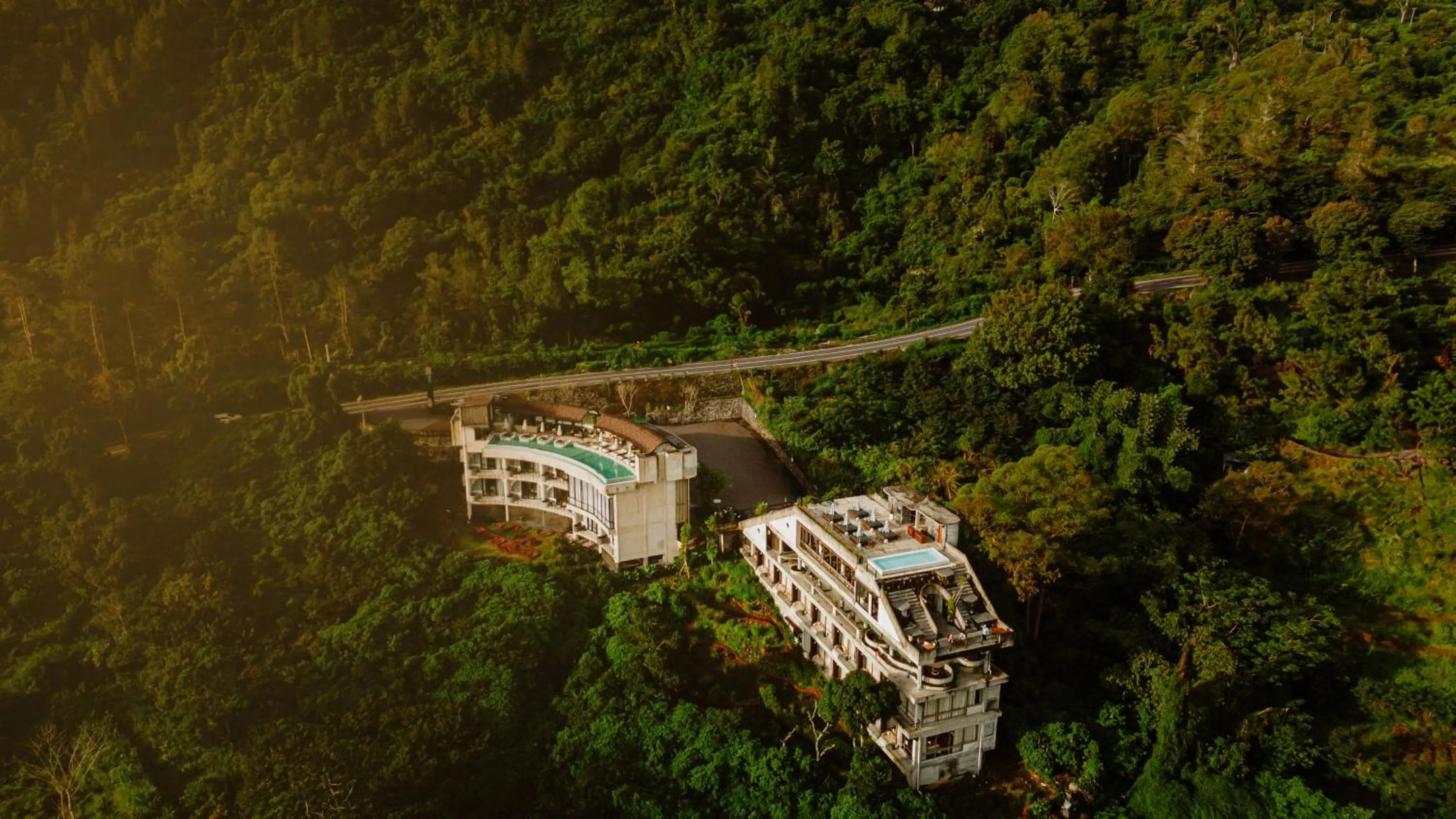 Property building in Desa Oculus