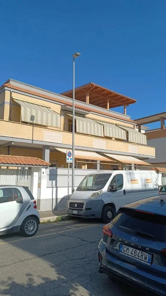 Property building in Mondo House