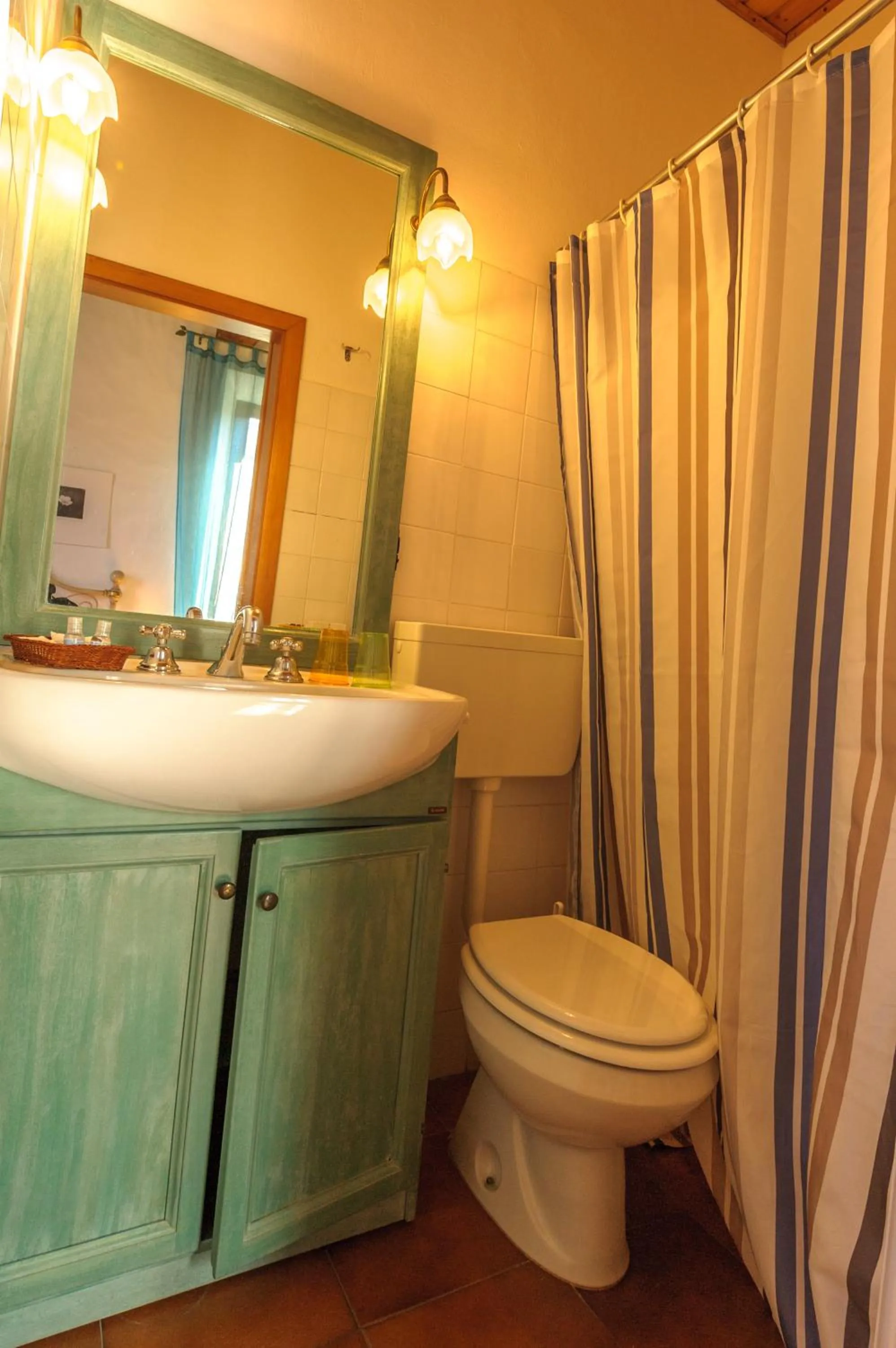 Bathroom in Locanda di CasalMustia