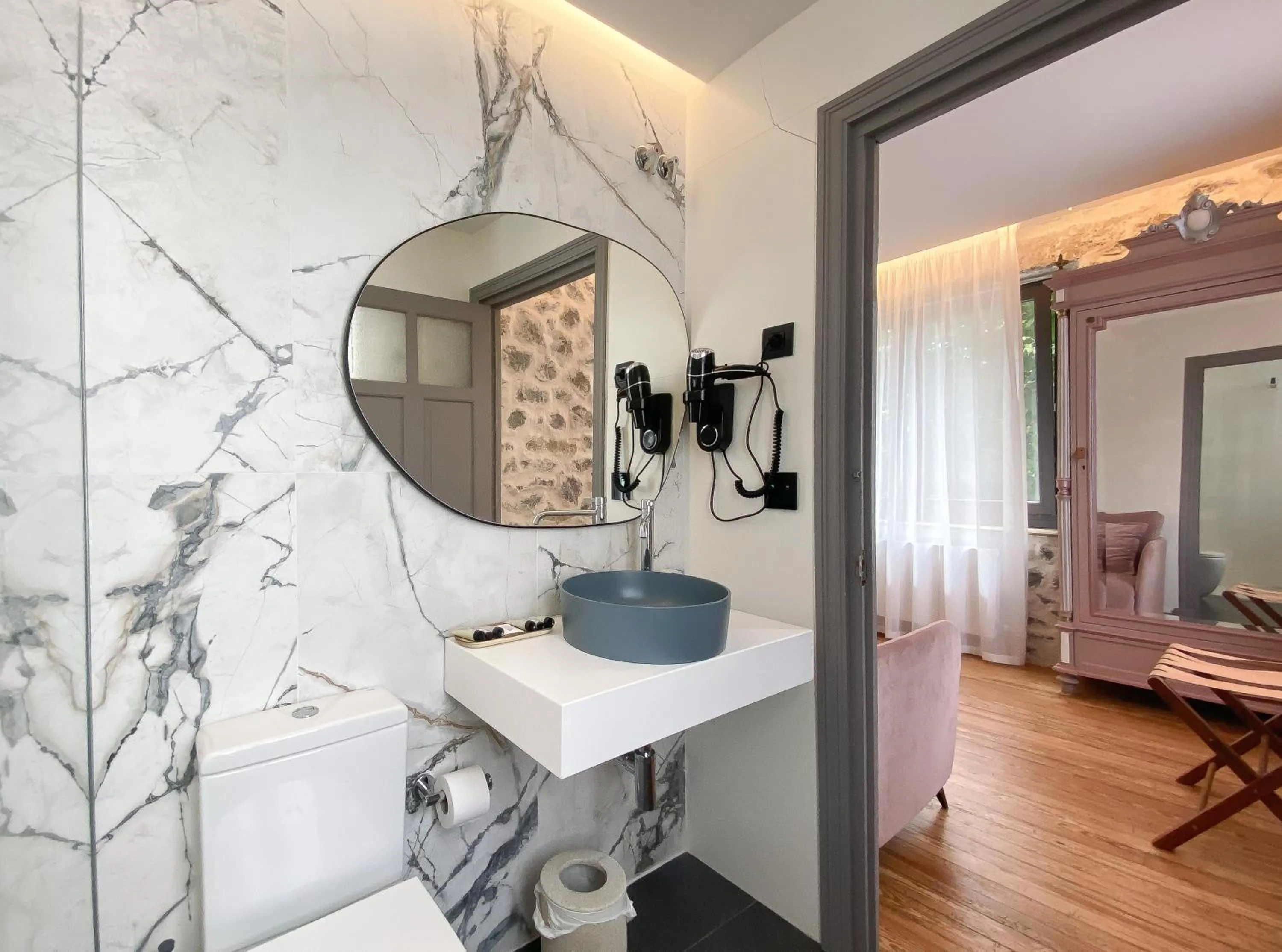 Bathroom in Hotel Arimune