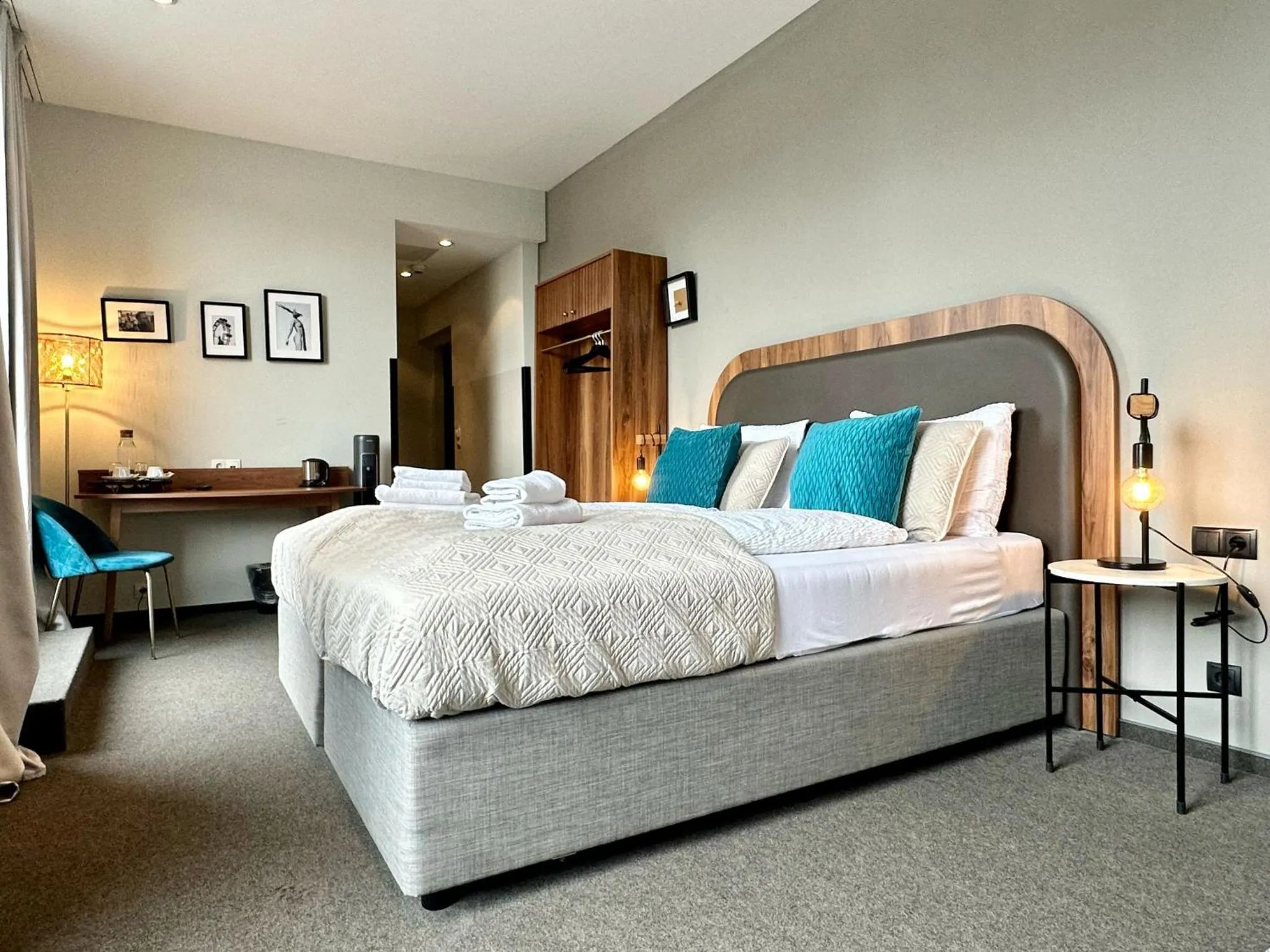 Bed in Hotel George Vienna