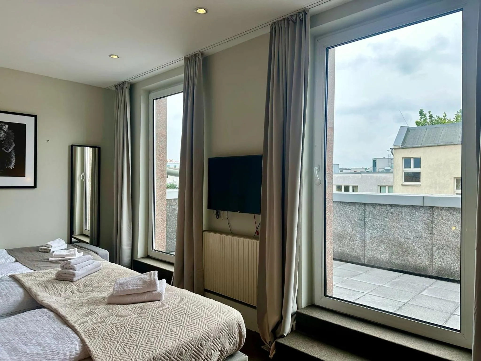 Bed in Hotel George Vienna