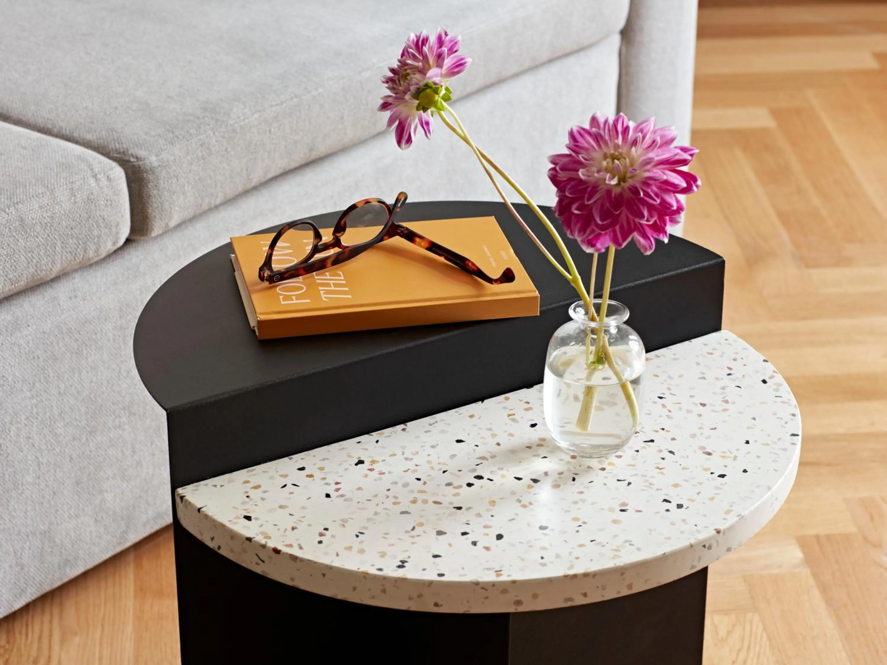 Living room in Numa Berlin Novela