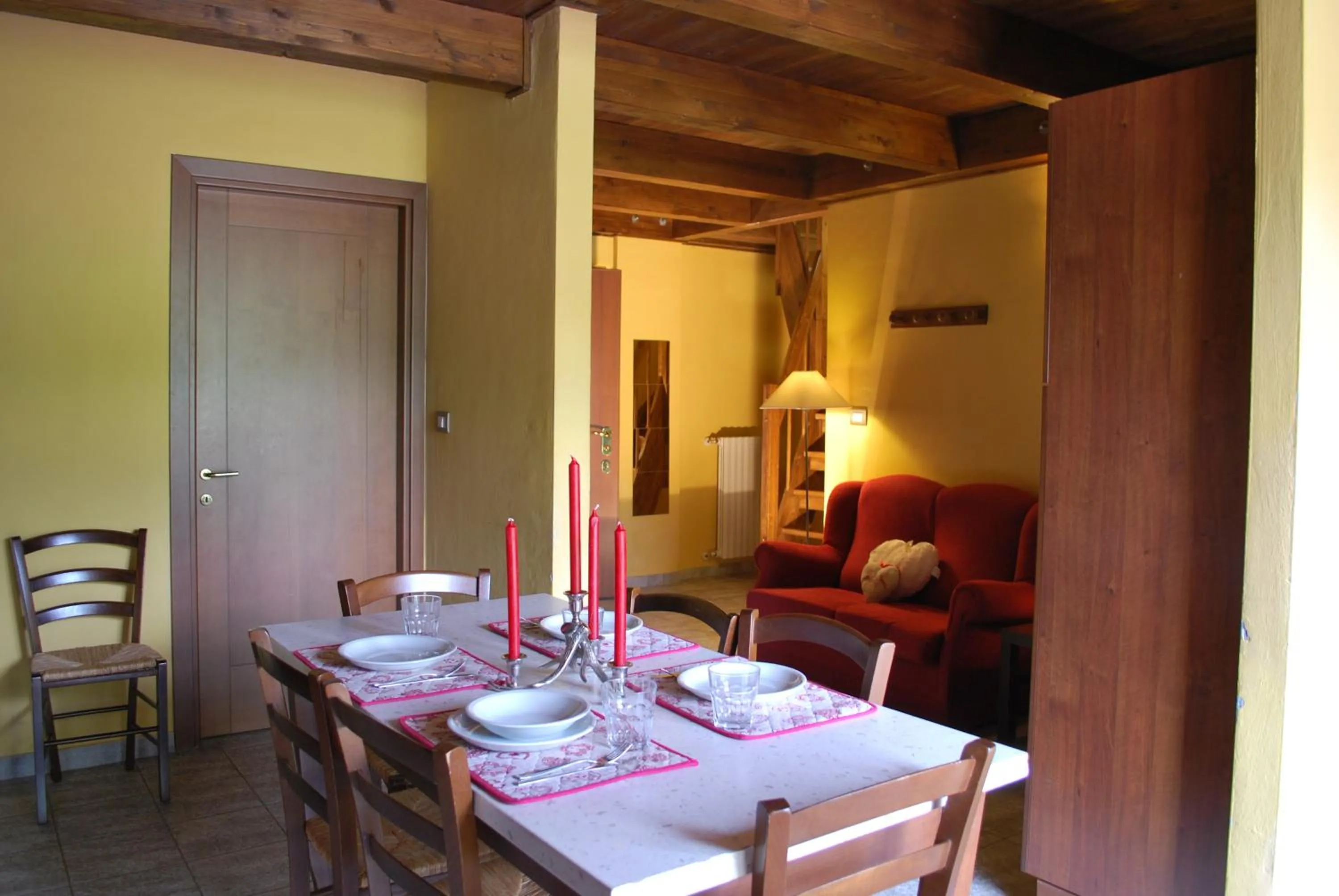 Kitchen or kitchenette in Chalet Edelweiss - Estella Hotel Collection