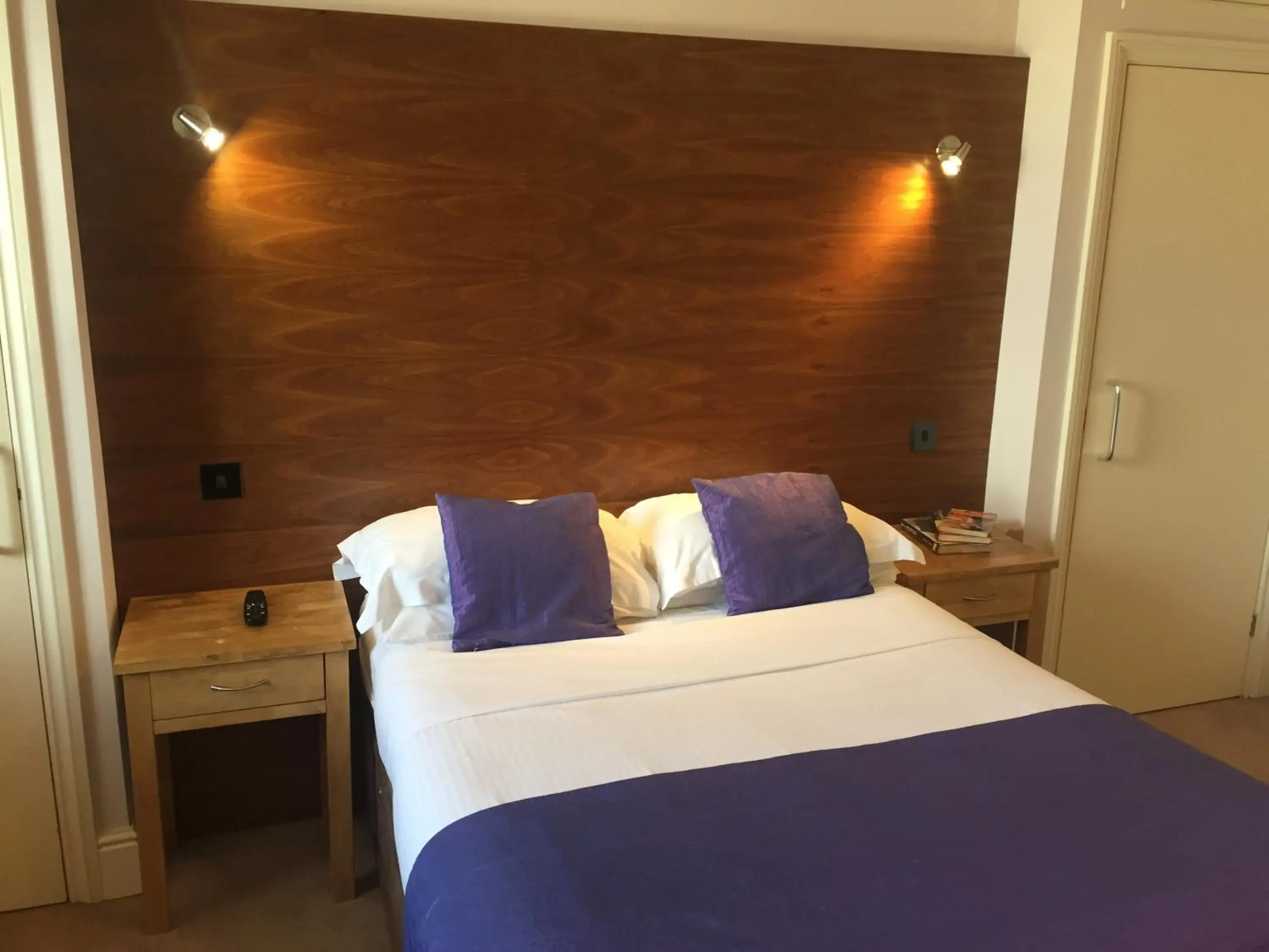 Double Room in Castle Hotel Double Room in Castle Hotel