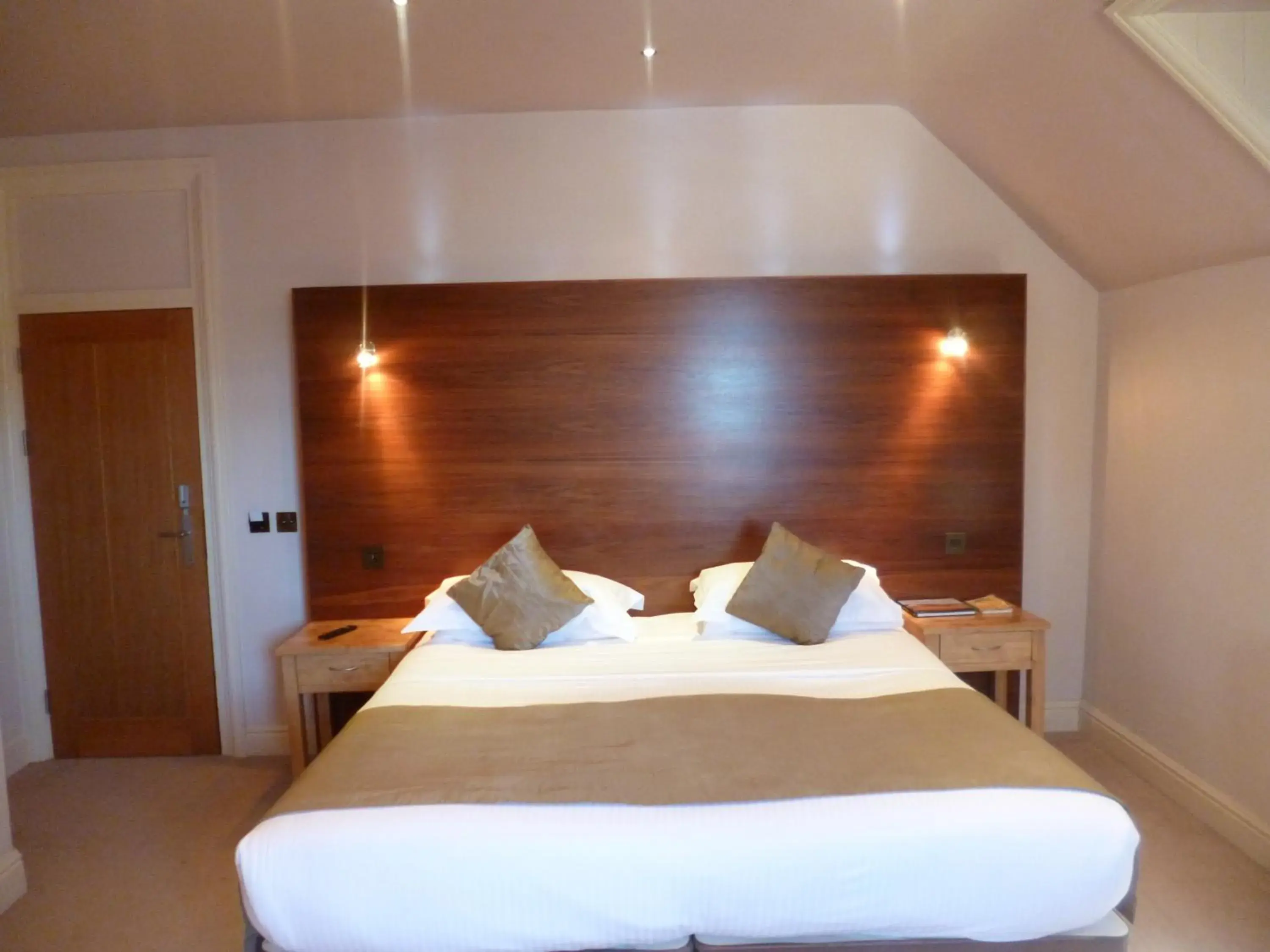 Deluxe King or Twin Room with Sea View in Castle Hotel Deluxe King or Twin Room with Sea View in Castle Hotel