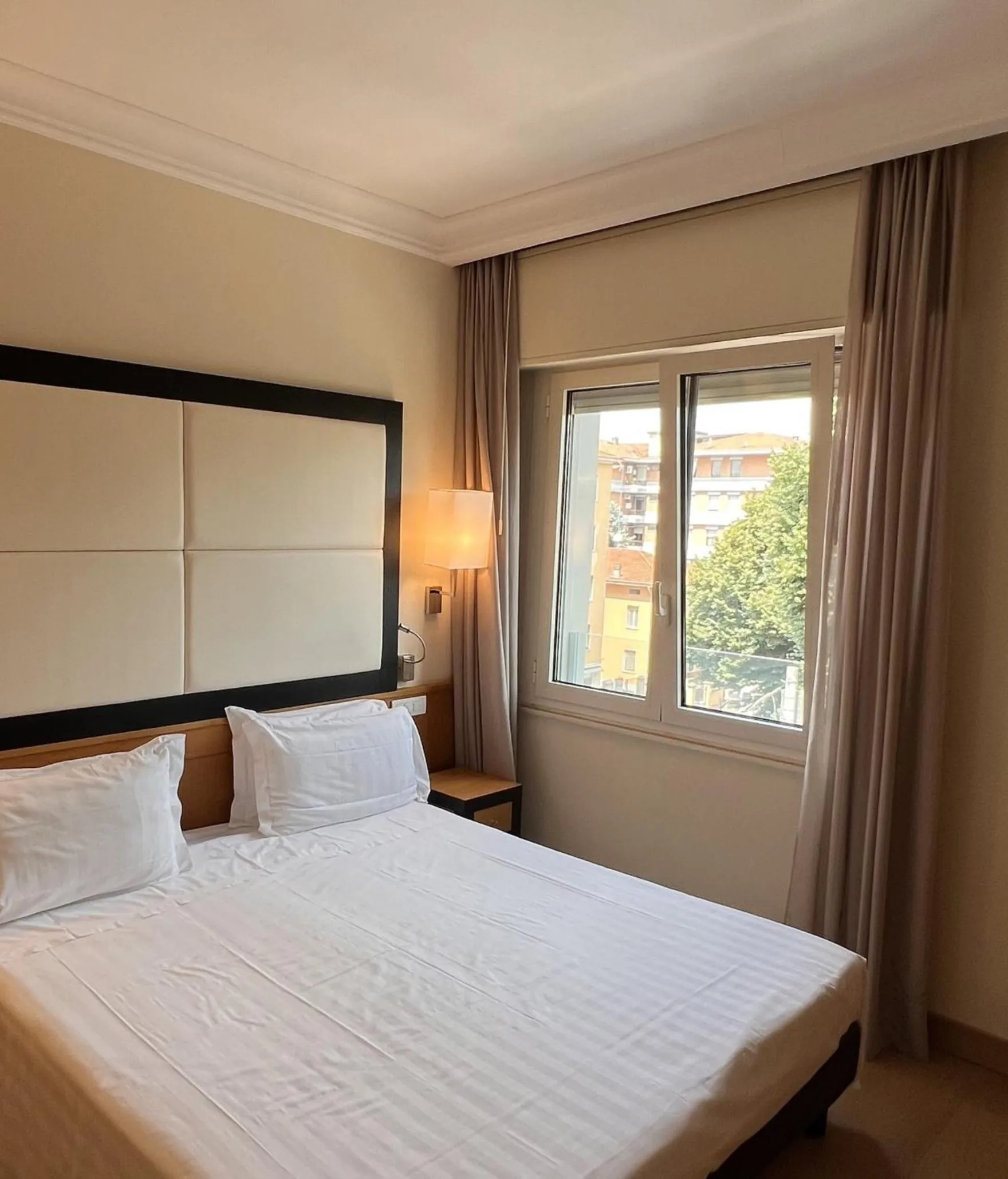 Bedroom, Bed in Hotel Daniel & Ristorante Cocchi