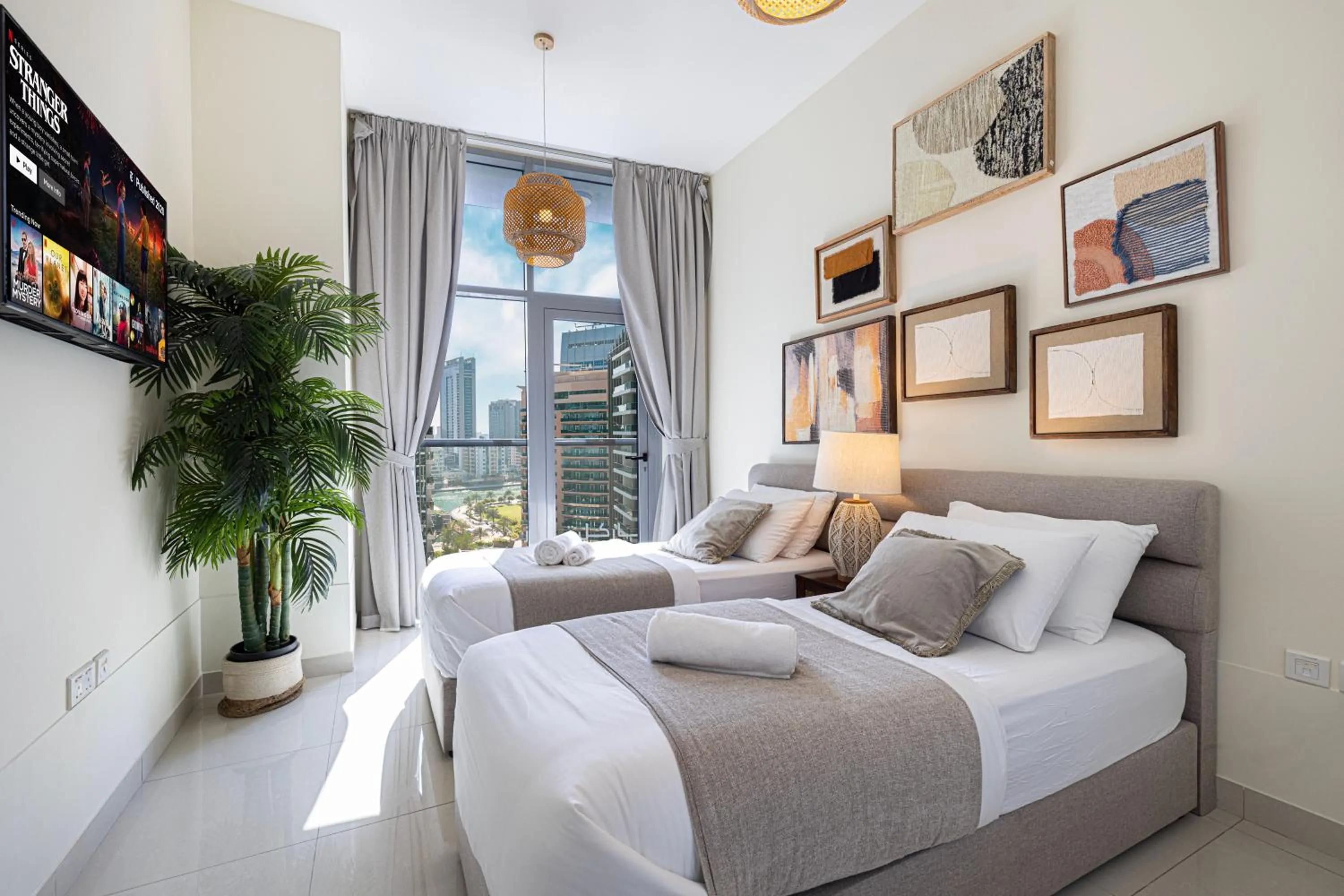 Bed in Stylish 3 bedrooms Boho-Style Home