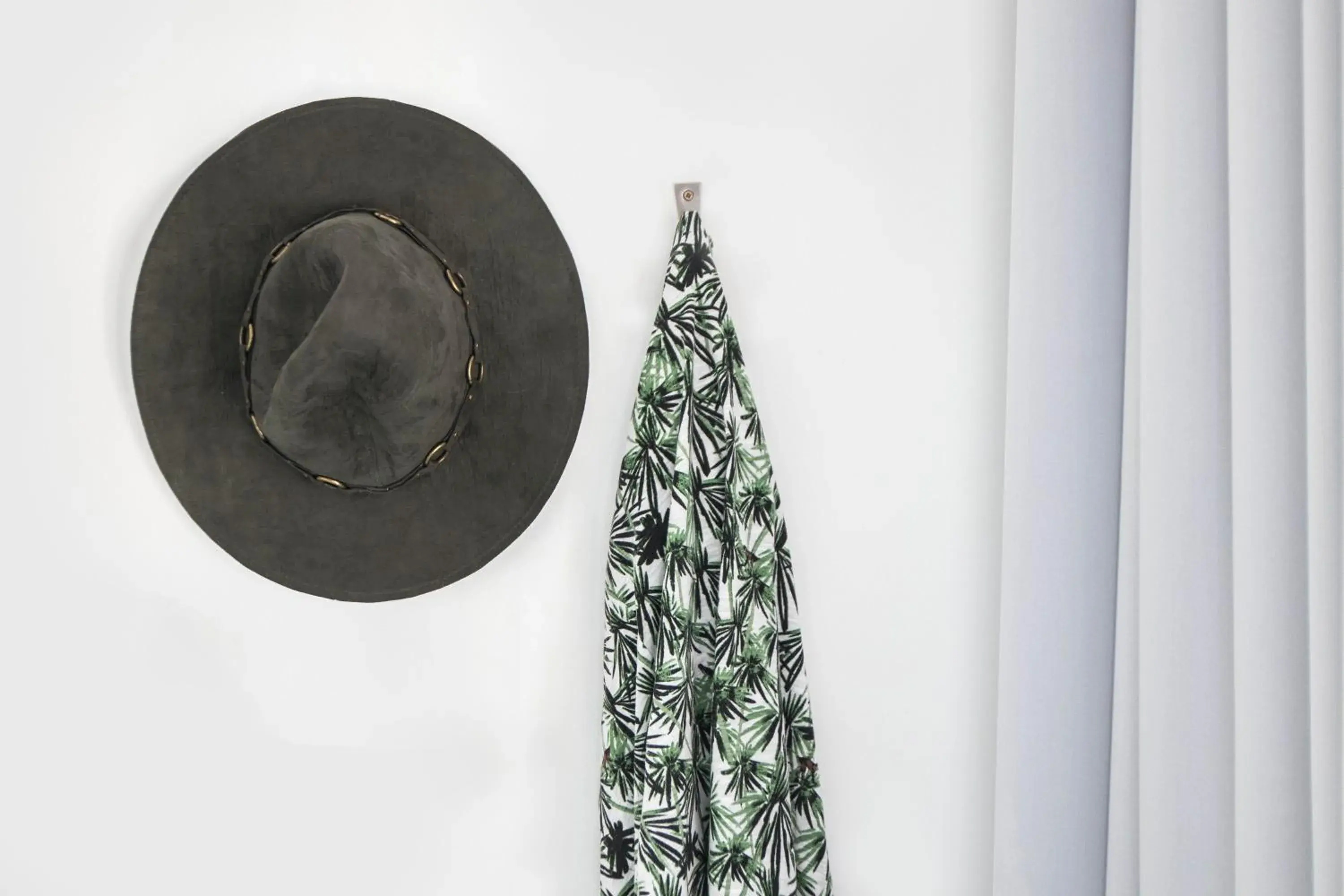 Bed in 4-Bed Dormitory Room with Bathroom in Sant Jordi Hostels Rock Palace Bed in 4-Bed Dormitory Room with Bathroom in Sant Jordi Hostels Rock Palace