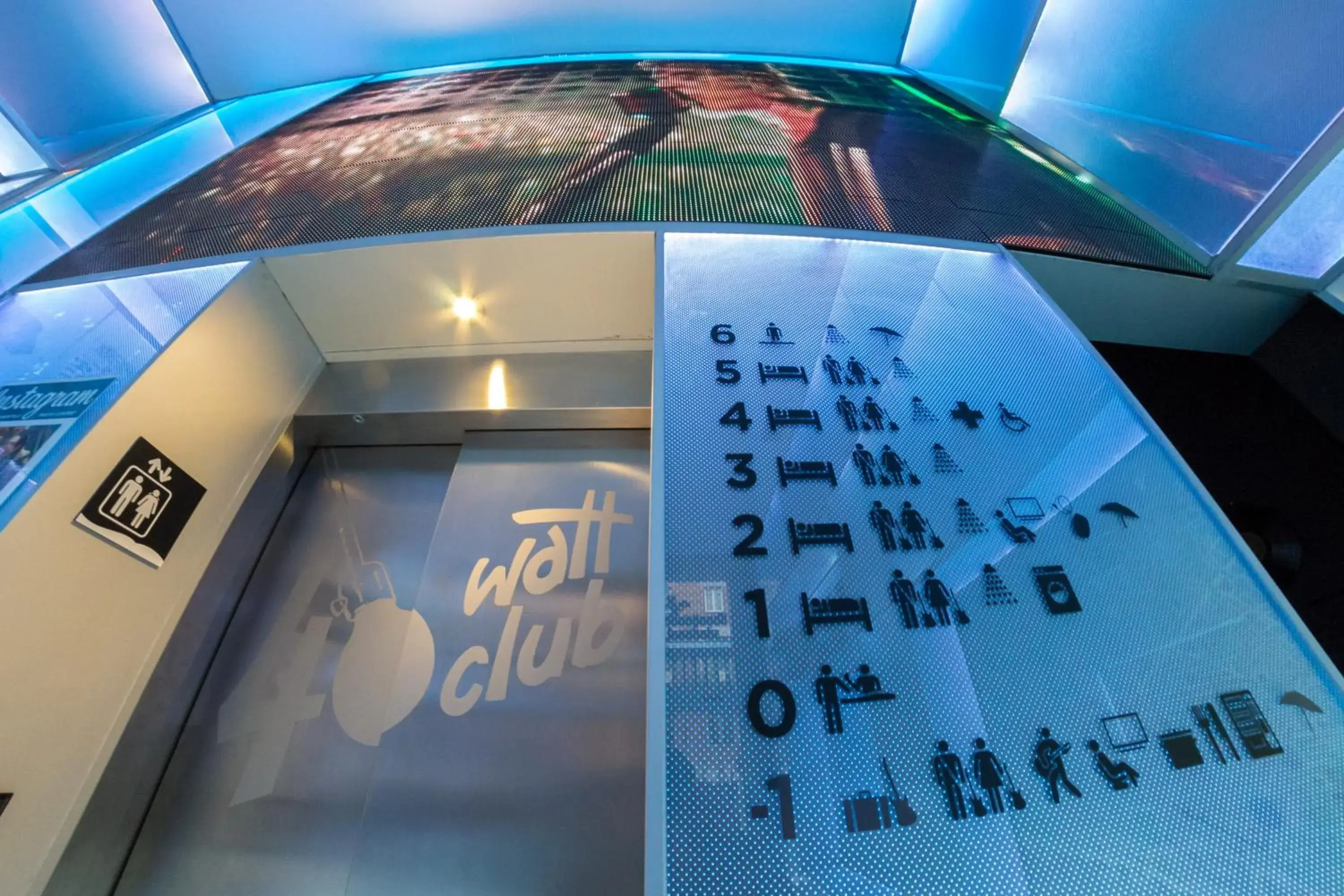 Lobby or reception in Sant Jordi Hostels Rock Palace Lobby or reception in Sant Jordi Hostels Rock Palace