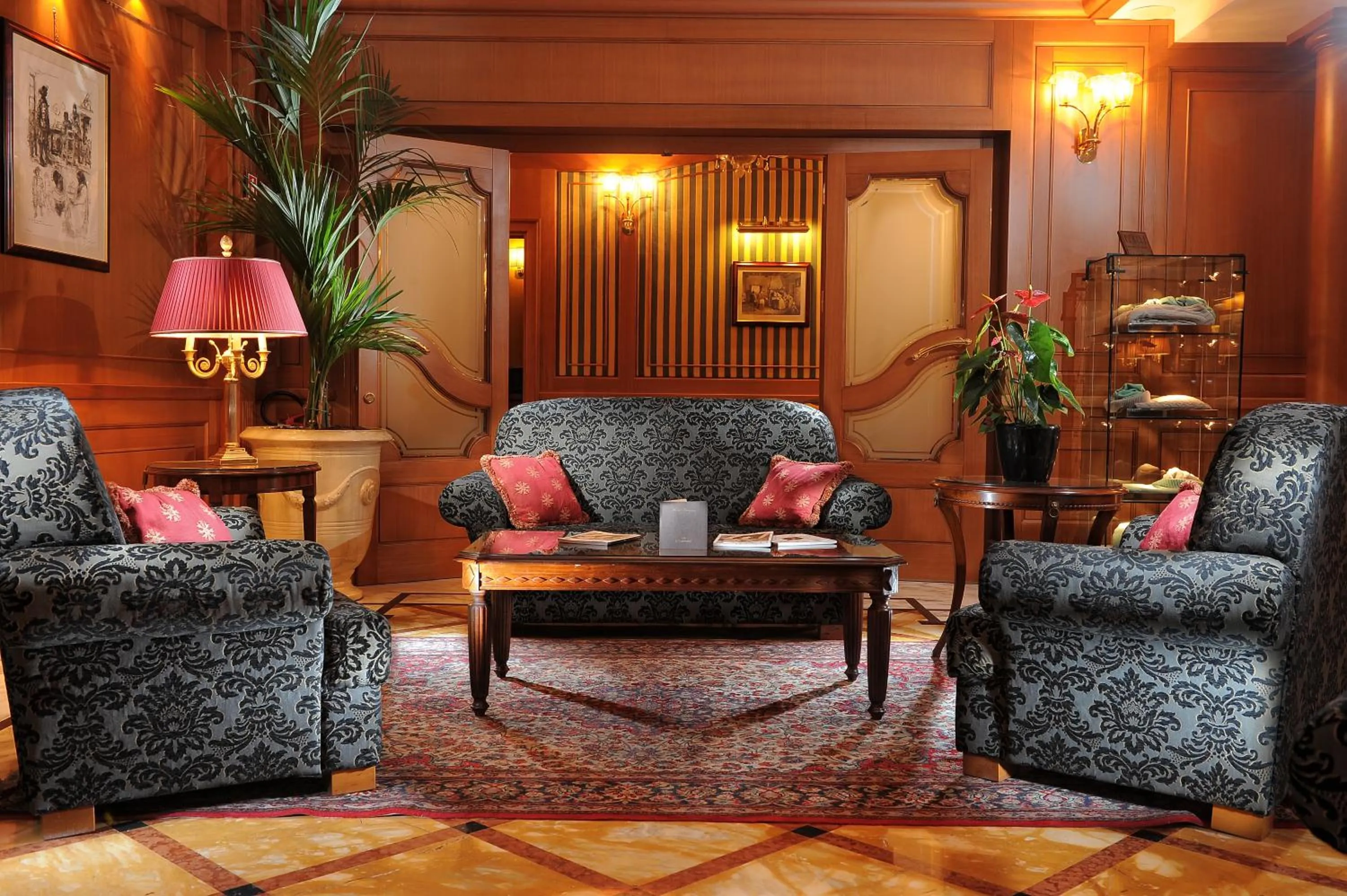 Lounge or bar in Hotel Manzoni