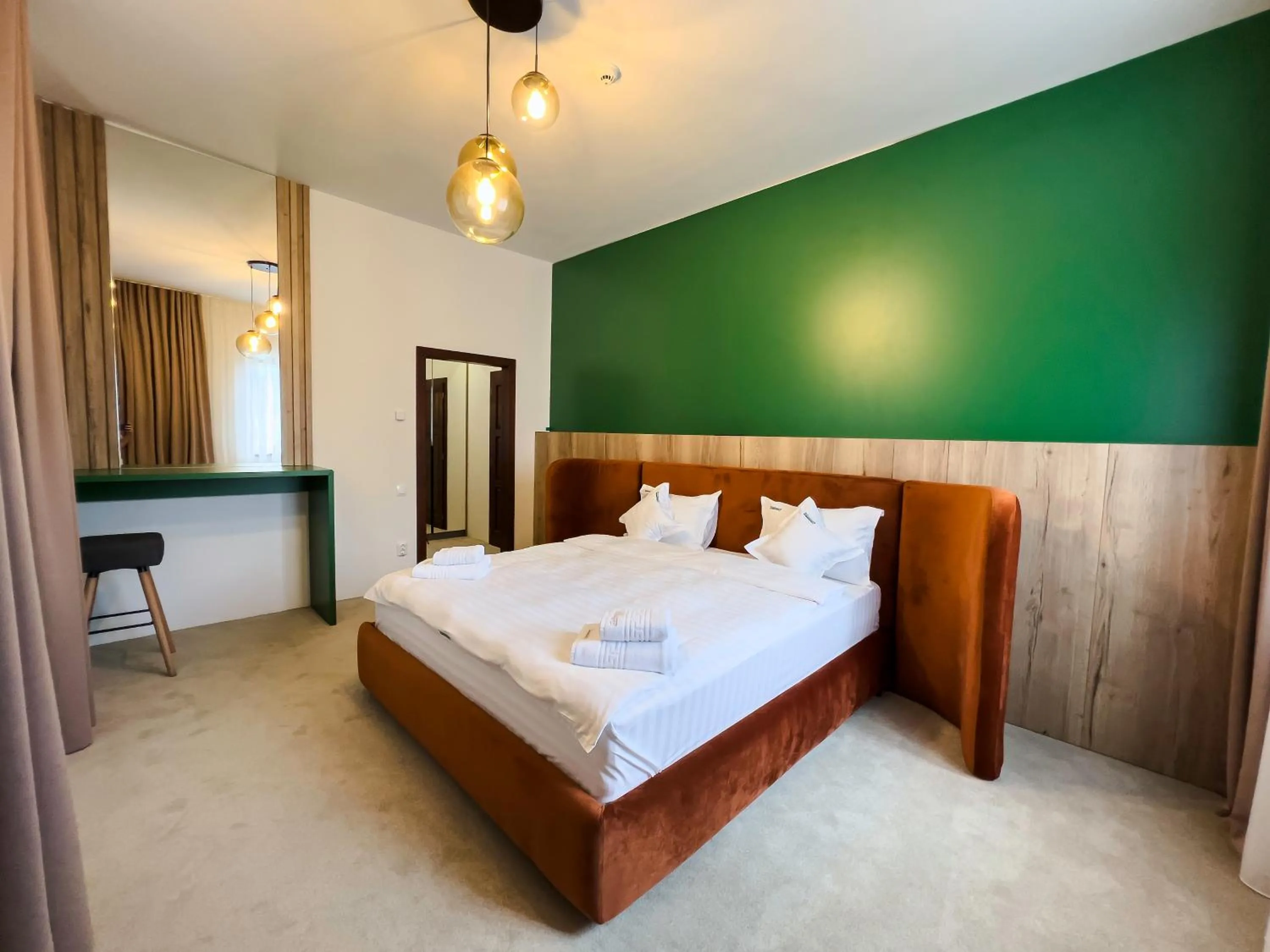 Bed in Wanderer Sighisoara