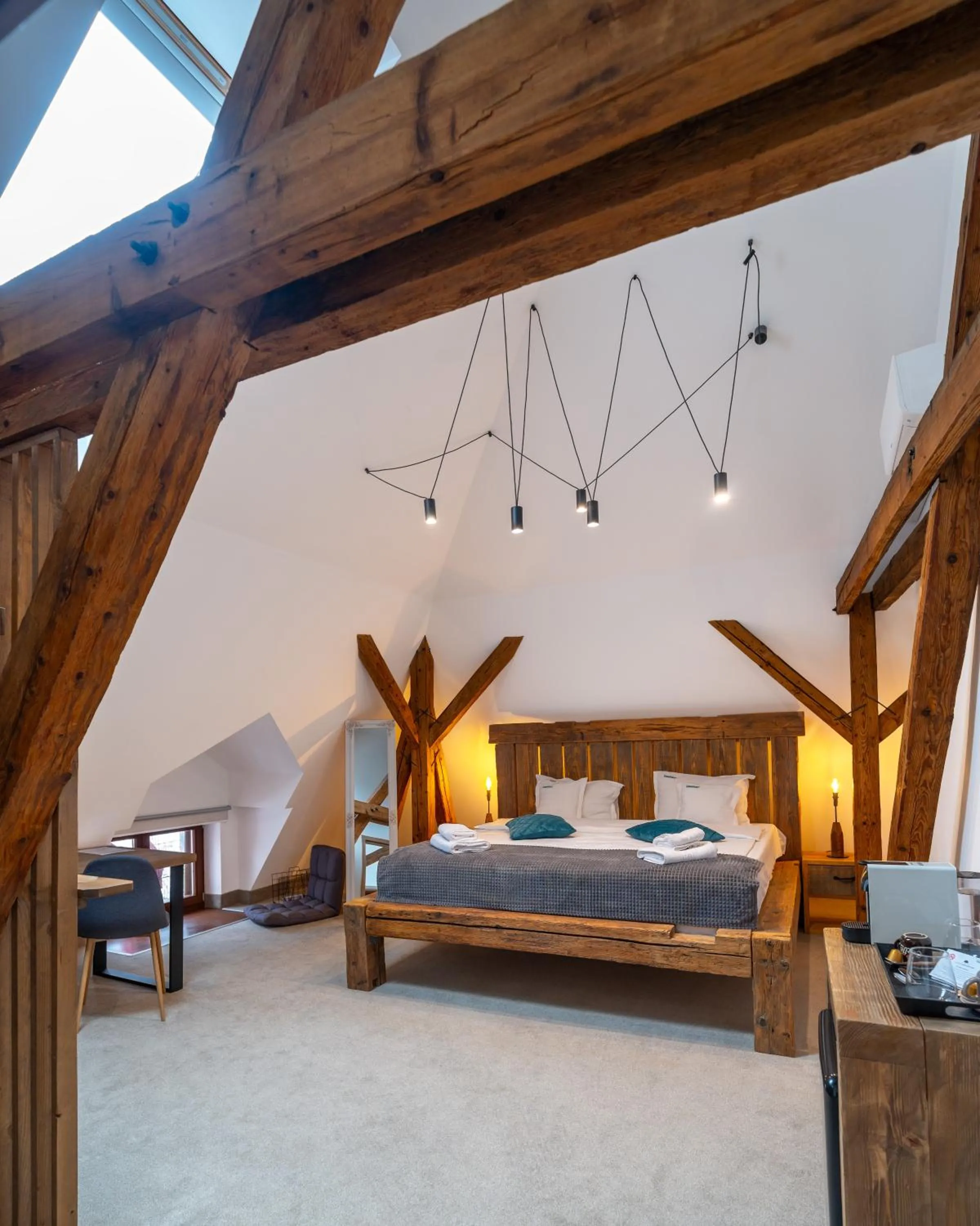 Bed in Wanderer Sighisoara