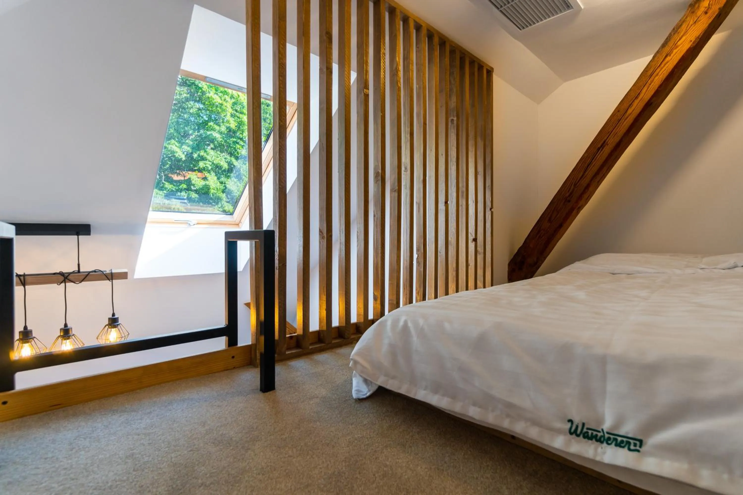 Bed in Wanderer Sighisoara