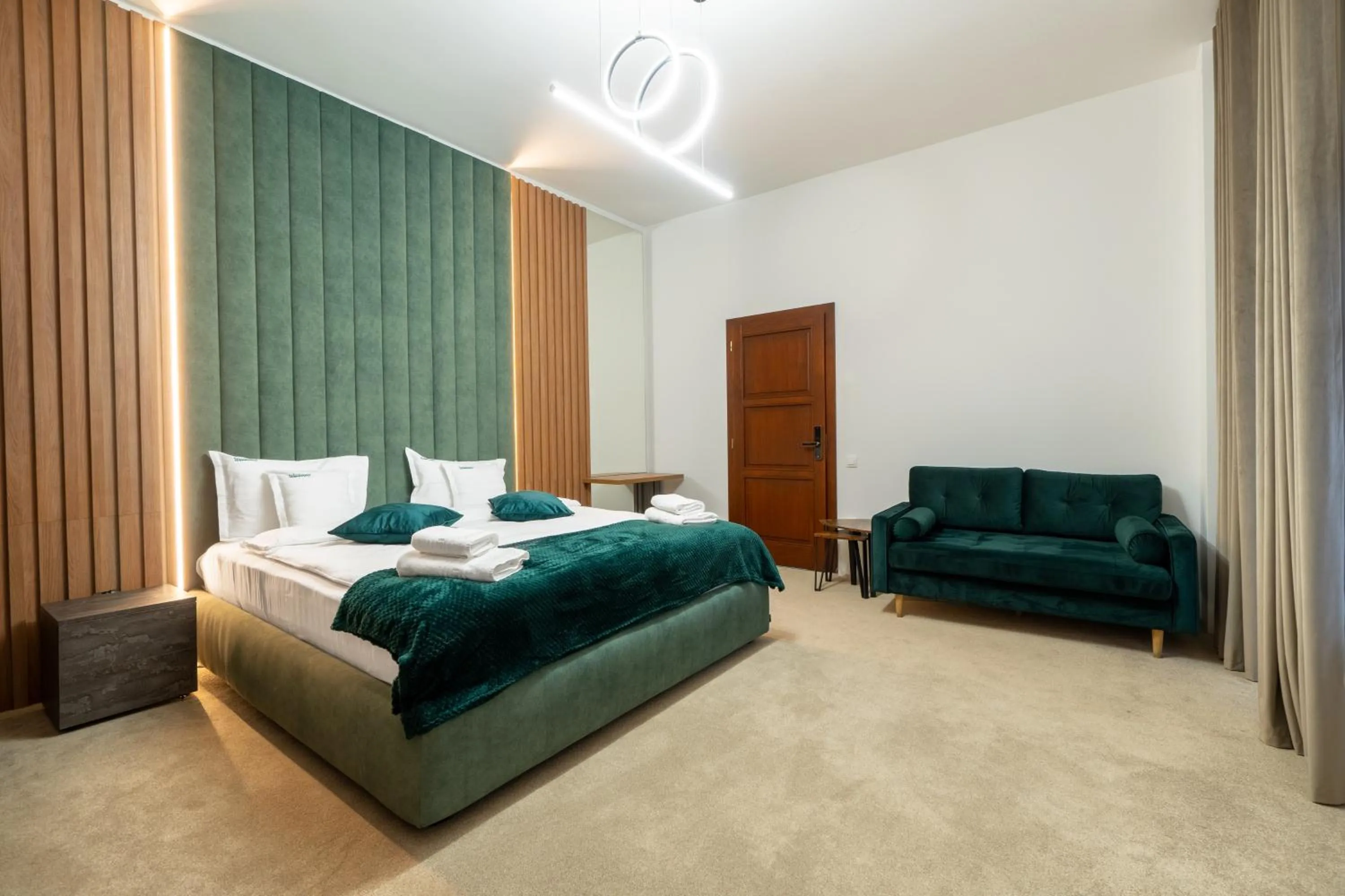 Bed in Wanderer Sighisoara