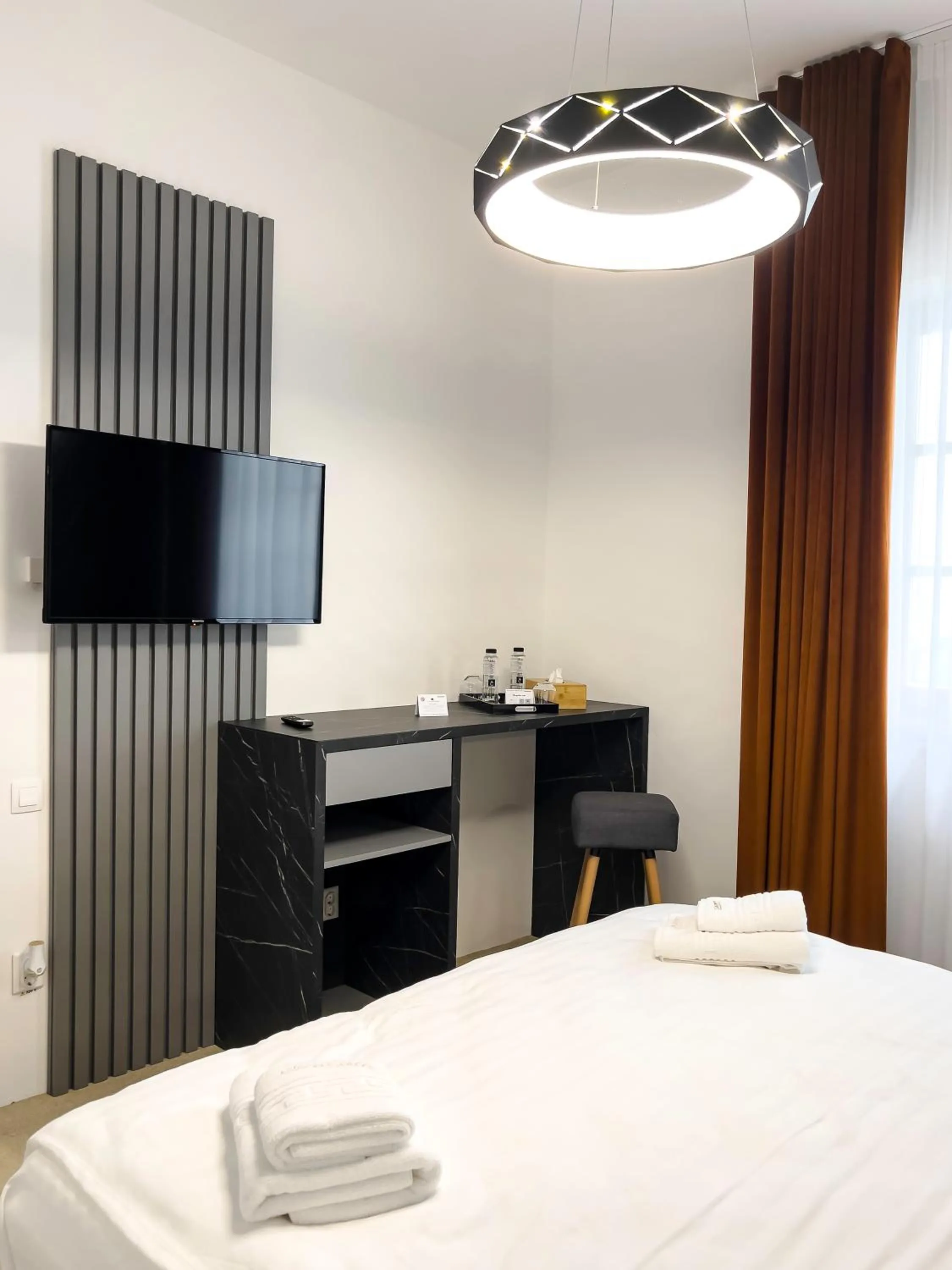 TV and multimedia, Bed in Wanderer Sighisoara