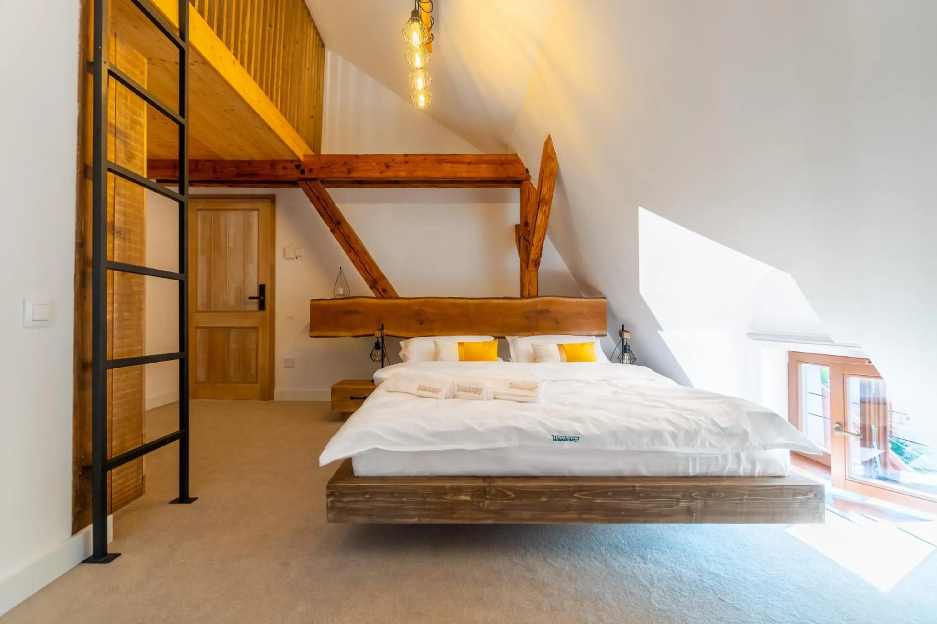 Deluxe Queen Room in Wanderer Sighisoara Deluxe Queen Room in Wanderer Sighisoara