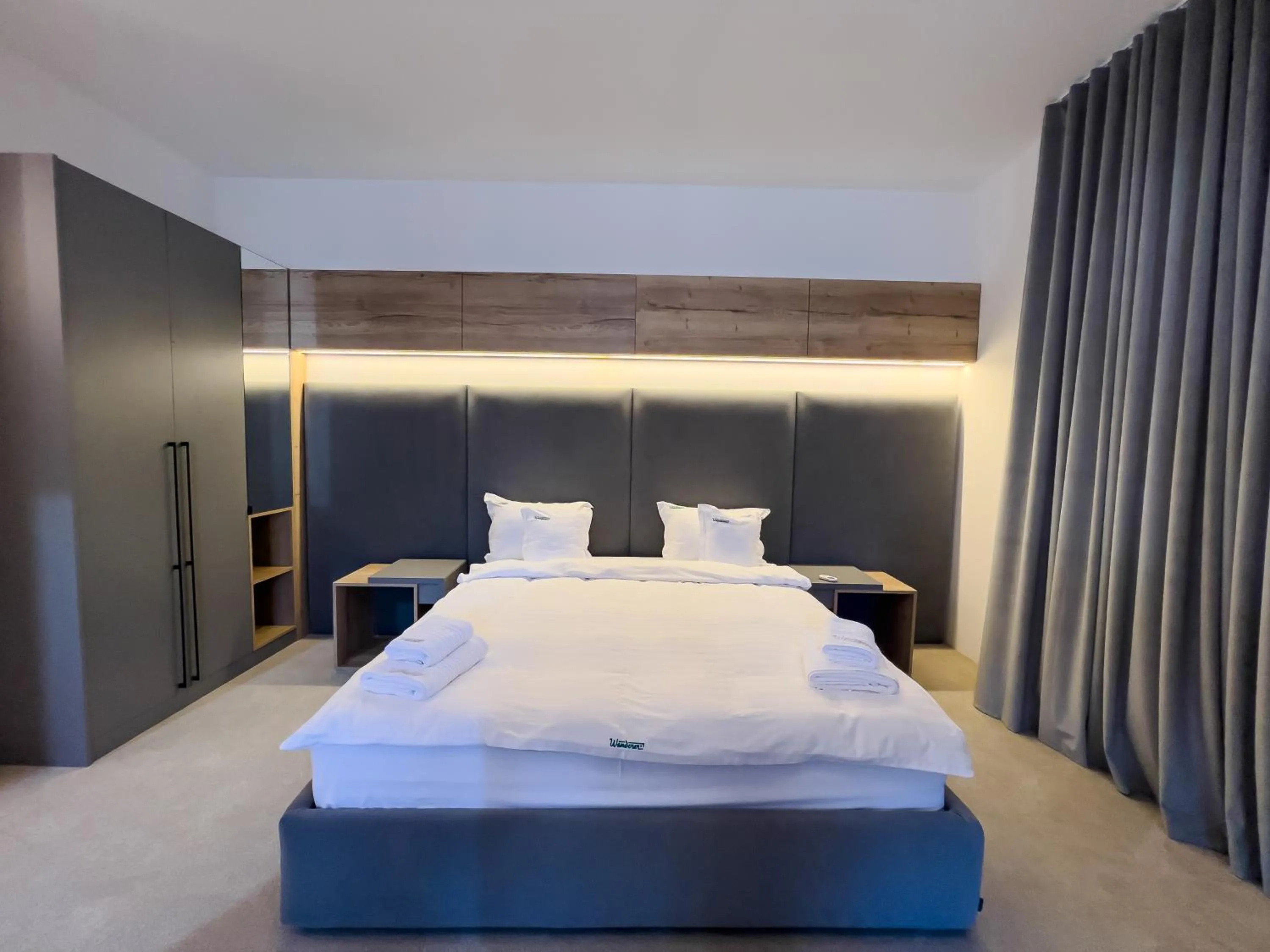 Bed in Wanderer Sighisoara