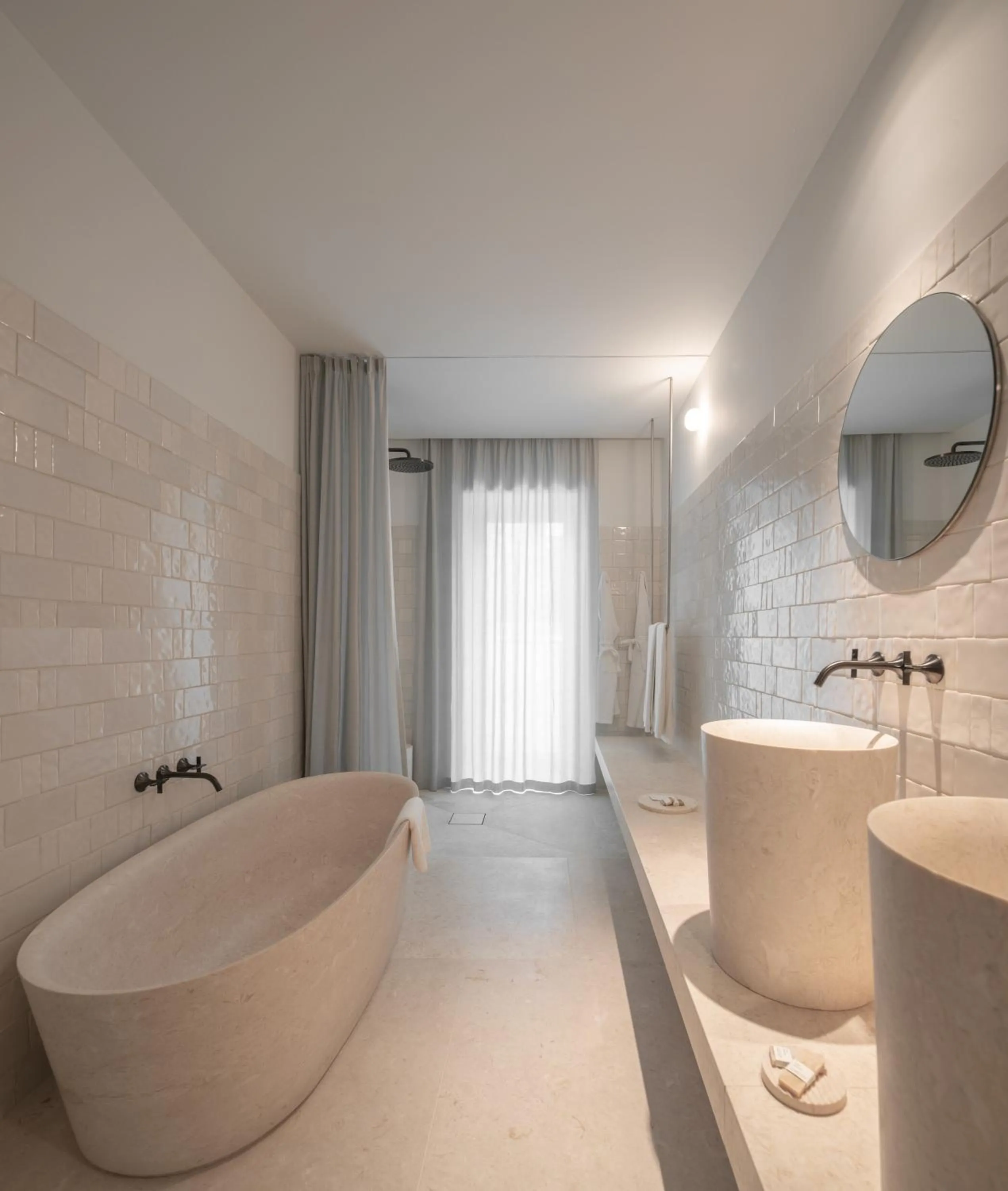 Shower in Montecarmo12 - Design Boutique Hotel