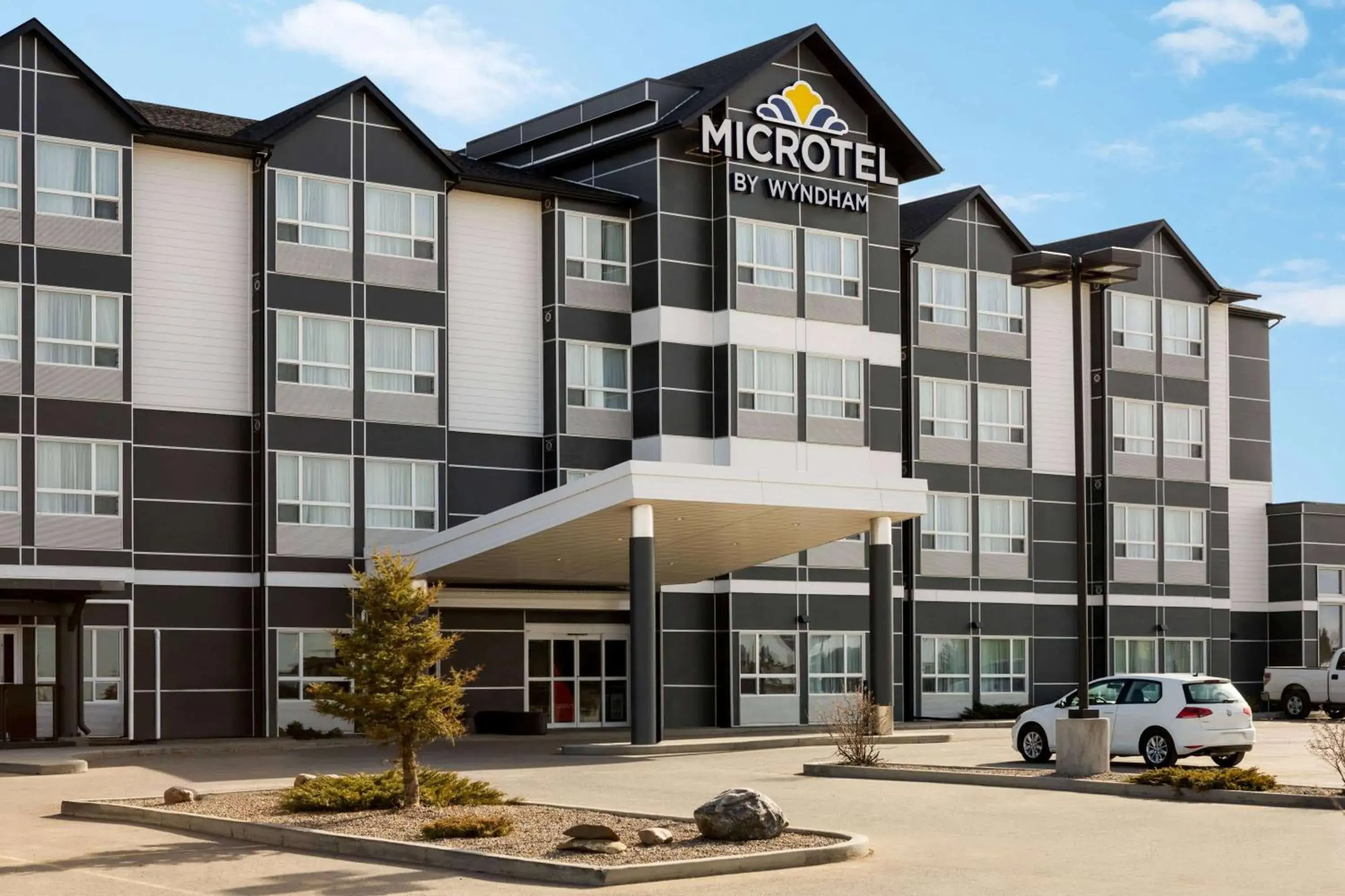 Property building in Microtel Inn & Suites by Wyndham Lloydminster Property building in Microtel Inn & Suites by Wyndham Lloydminster