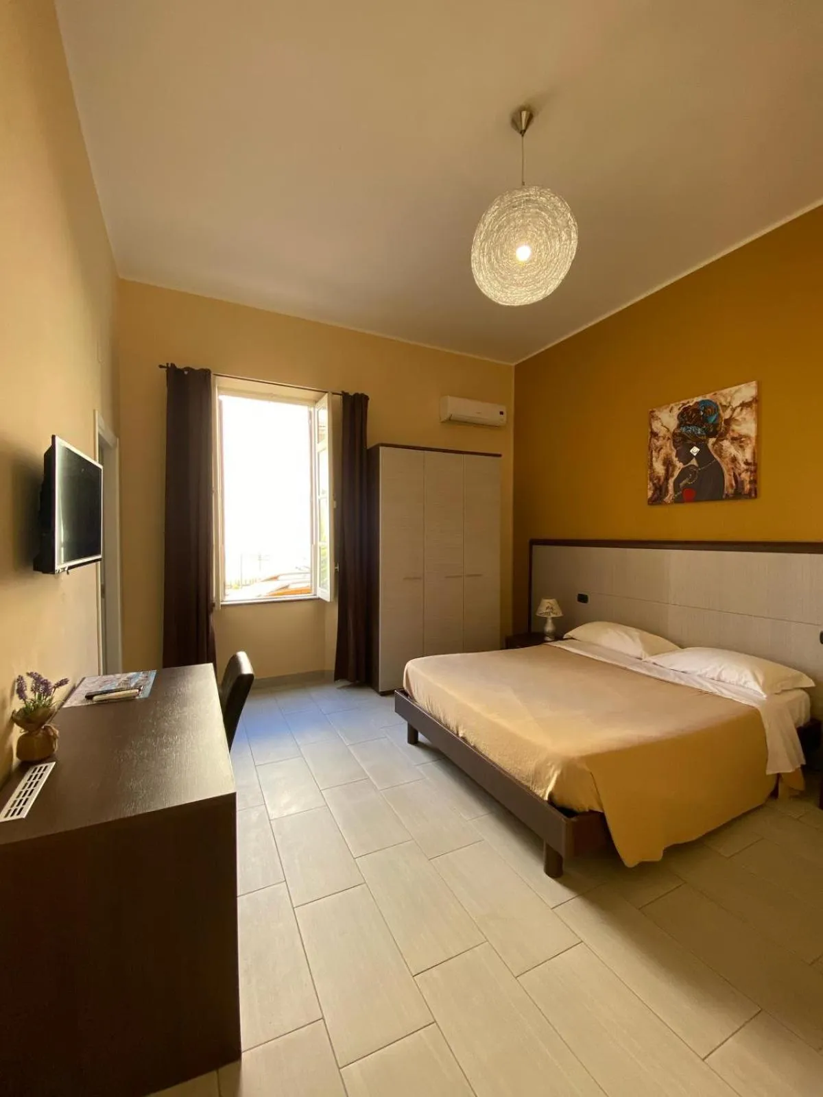 Bed in Sant'Agostino Affittacamere