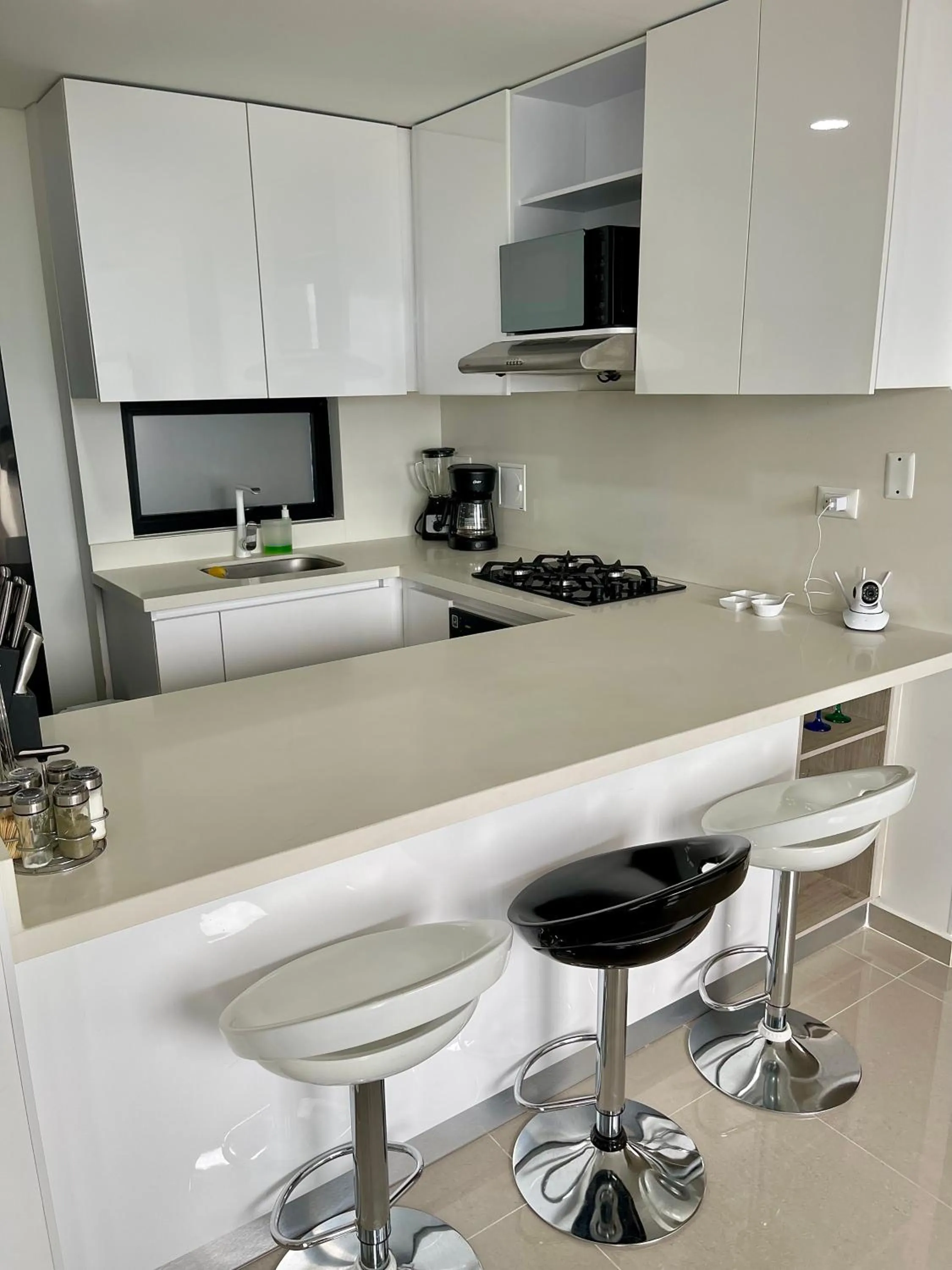 Kitchen or kitchenette in Moderno y cómodo apartamento en Puerta del Sol