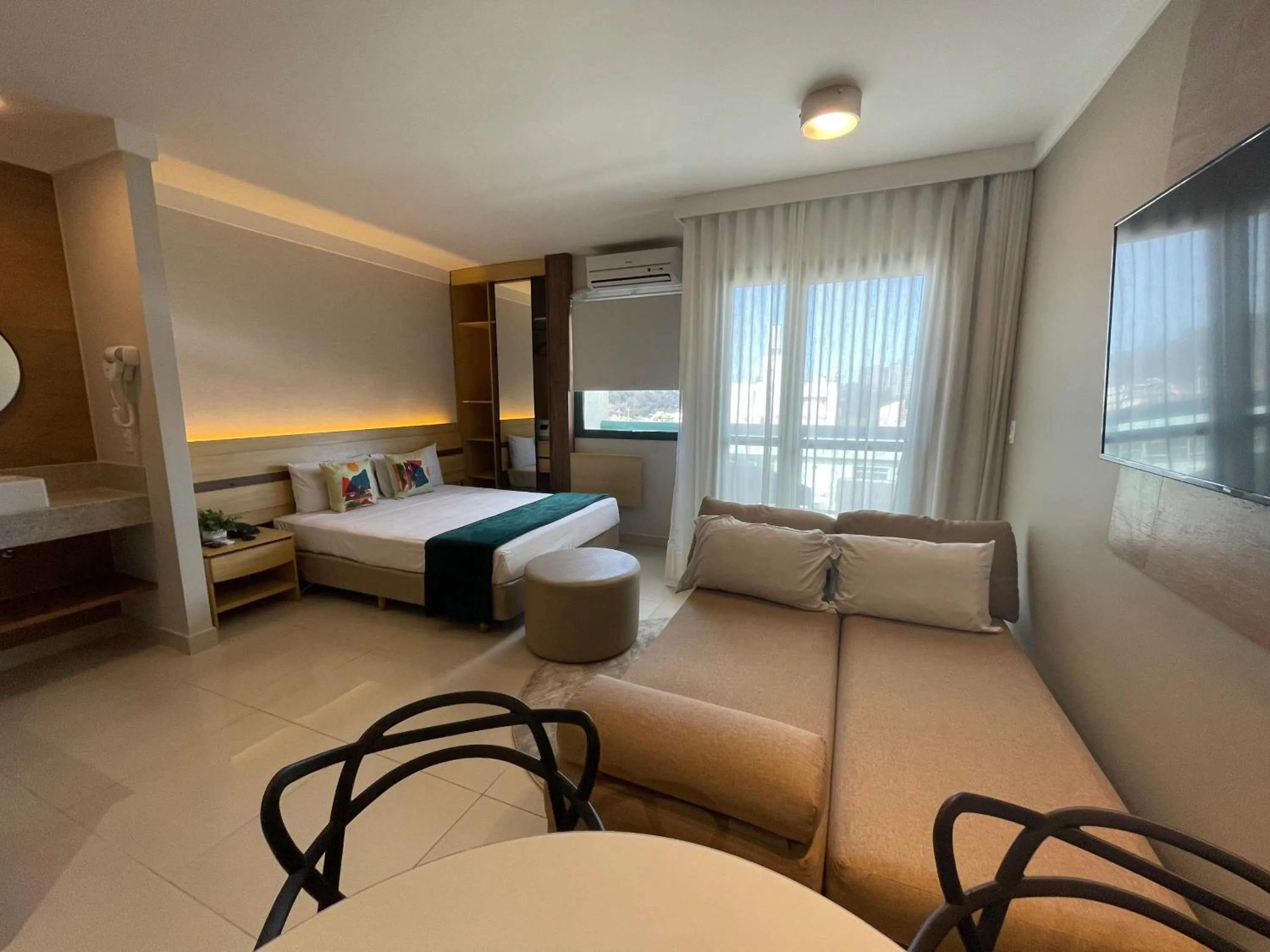 Bed in Flat PRAIA Home Experience Dante Michelini