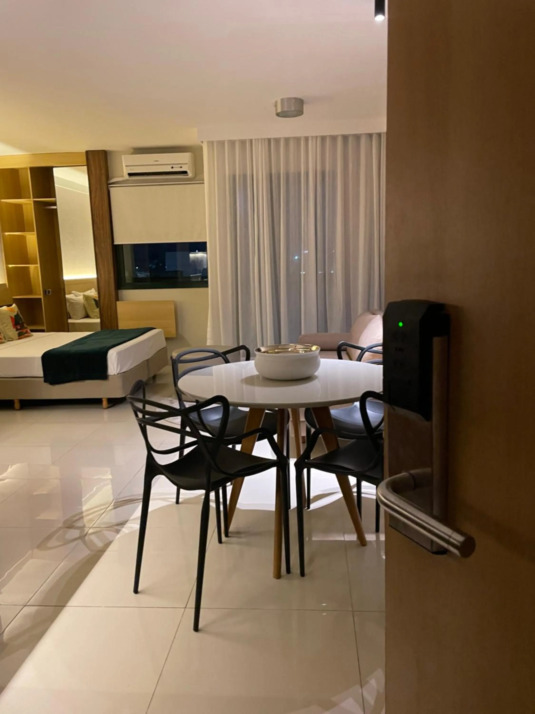 Living room in Flat PRAIA Home Experience Dante Michelini