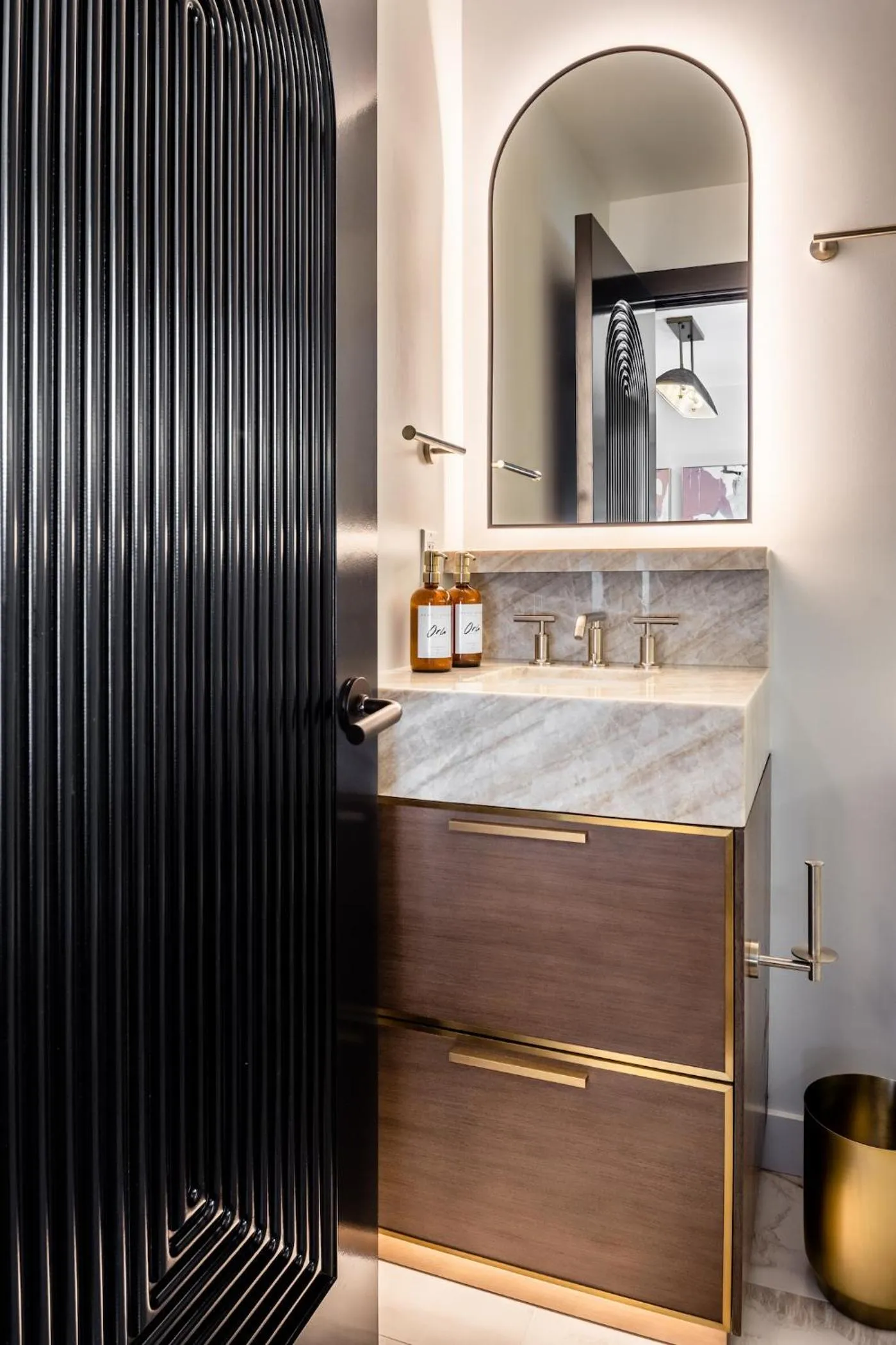 Shower in Orli La Jolla