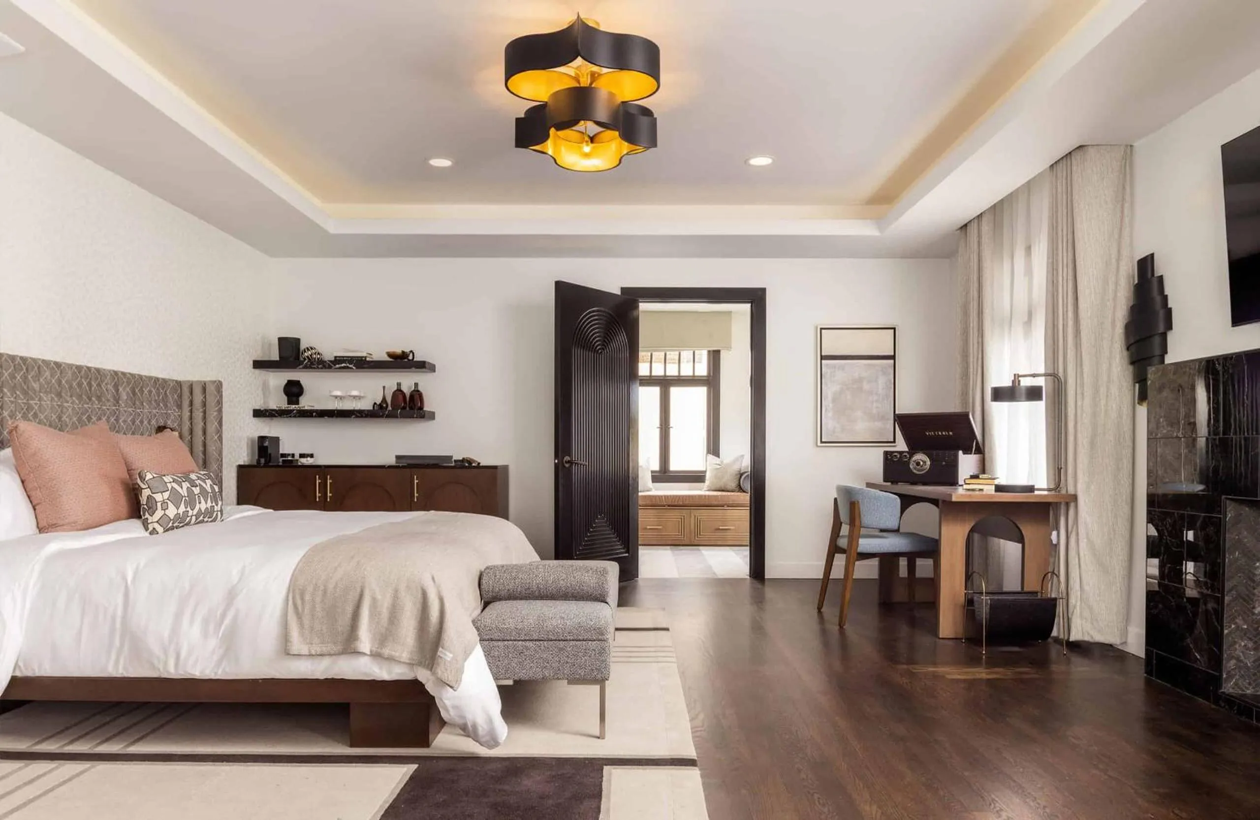 Bed in Orli La Jolla